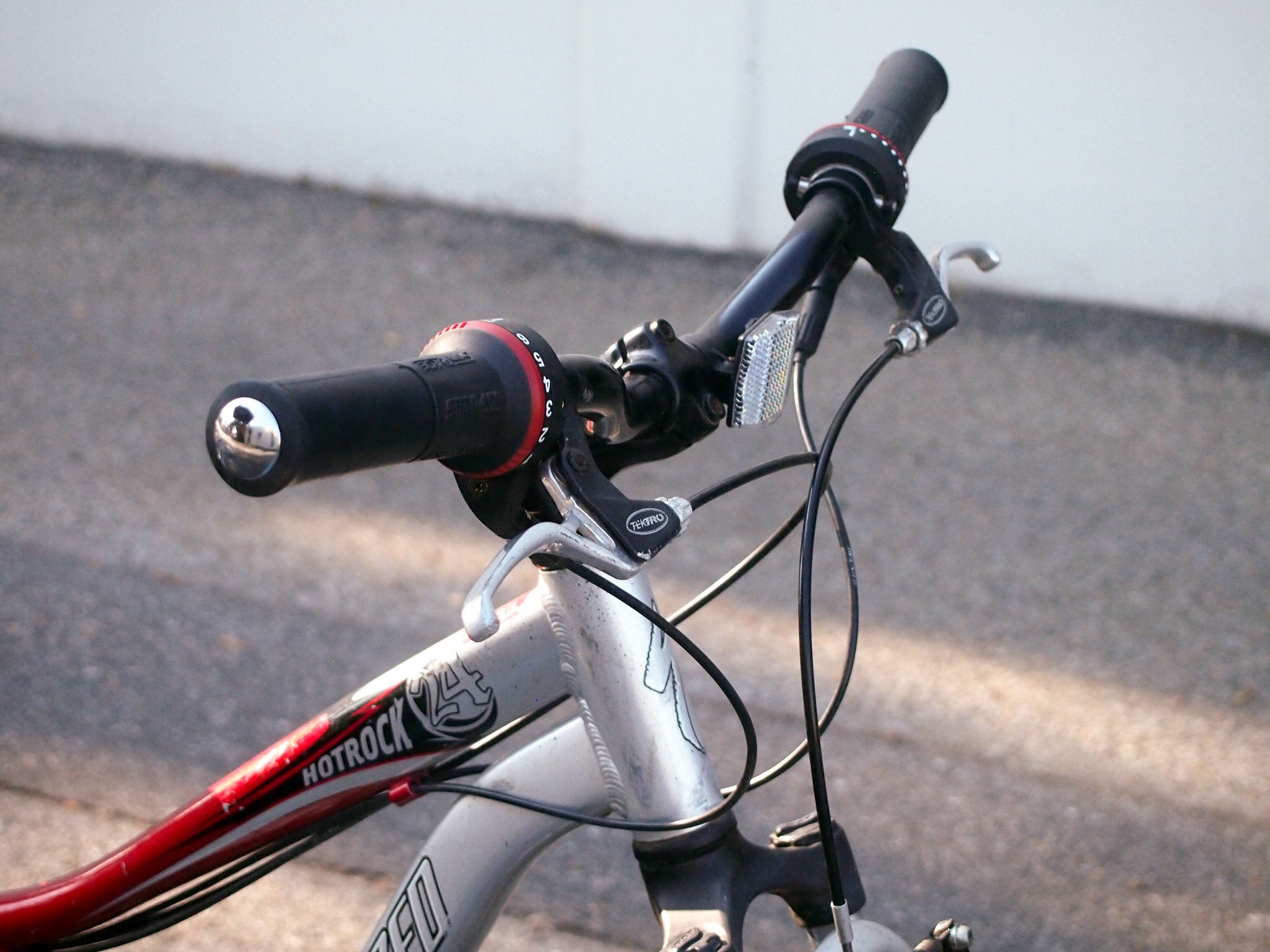 Specialized Hotrock 24