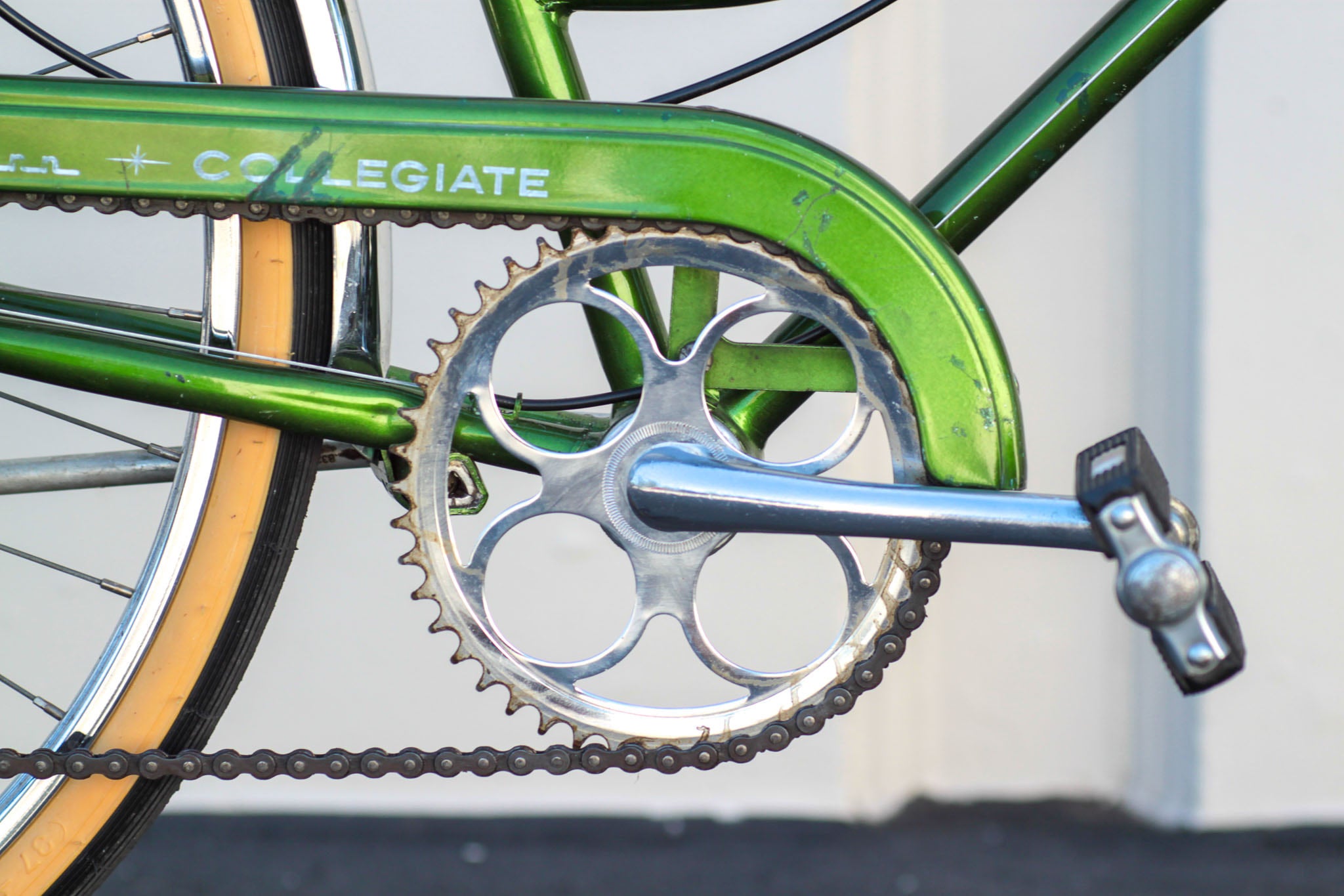 Schwinn Collegiate Vintage Steel Ladies Bike, 5-speed - Made in