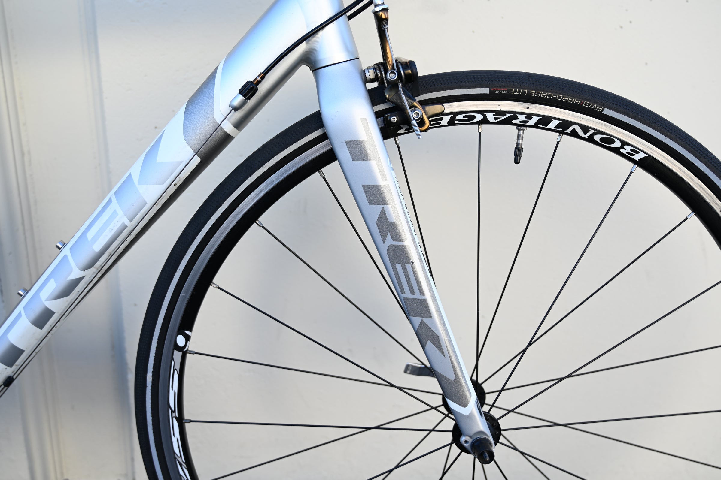 Trek Lexa SLX WSD Women's Aluminum Road Bike with Carbon Fork