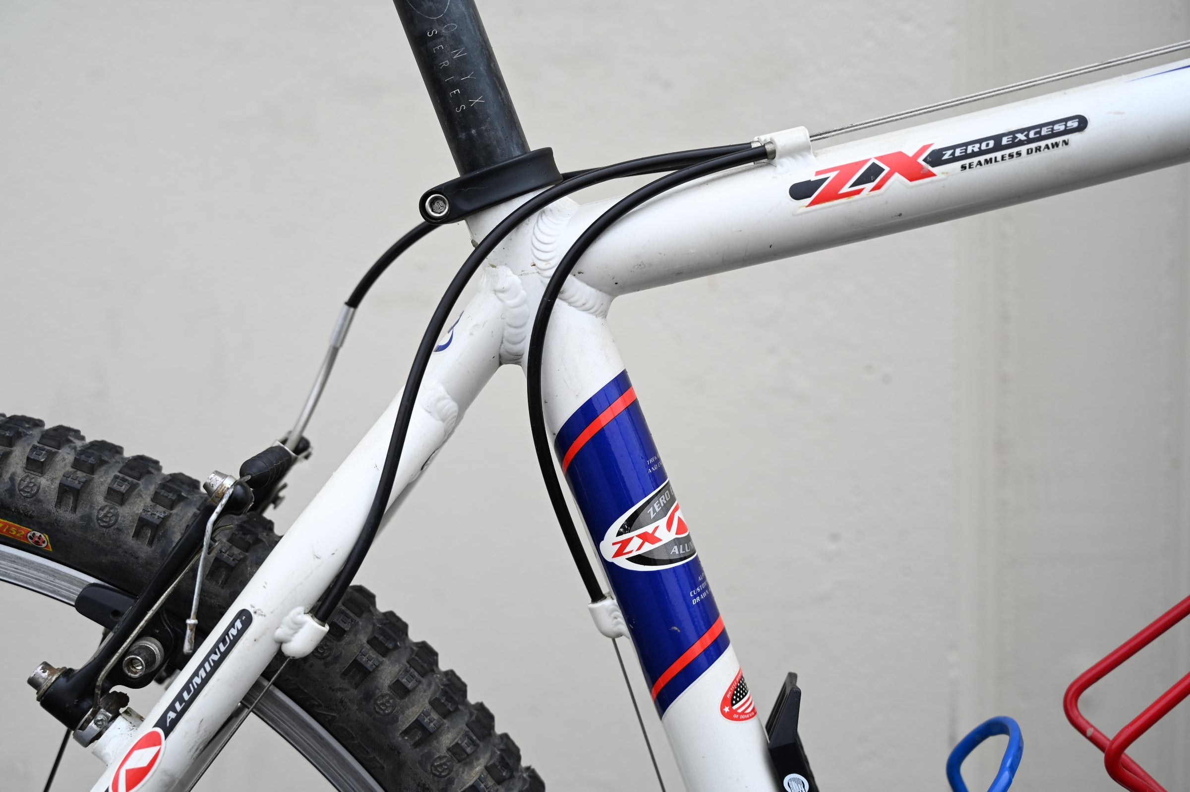 Trek 7000 ZX Series Hardtail MTB with Manitou Fork 18