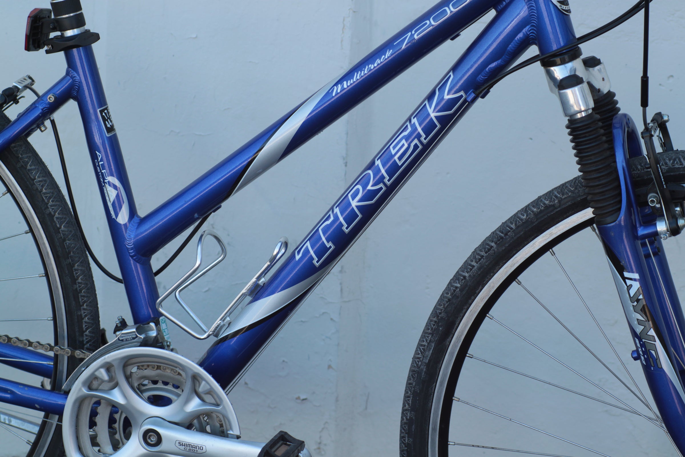 Trek Hybrid Bike Trek 7200 Multitrack Blue Book Hot Trek