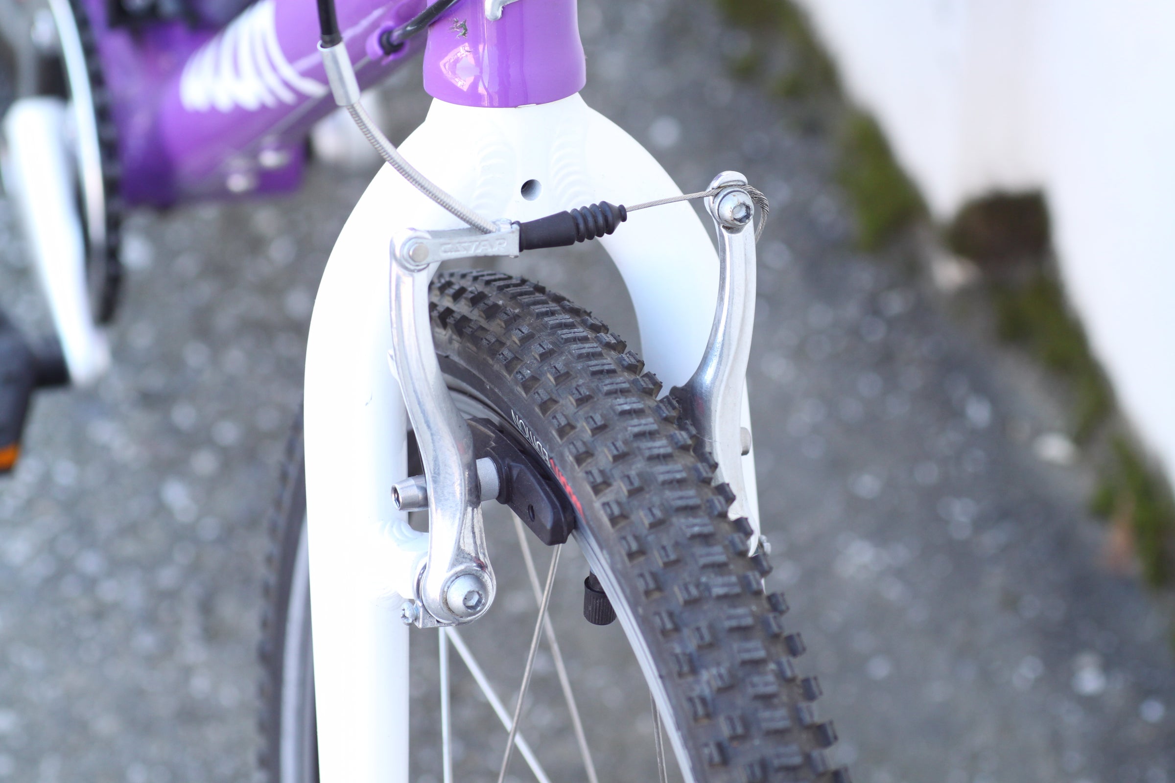 Woom 4 Kid's Bike with 20” Wheels, 8-Speeds - Excellent Condition