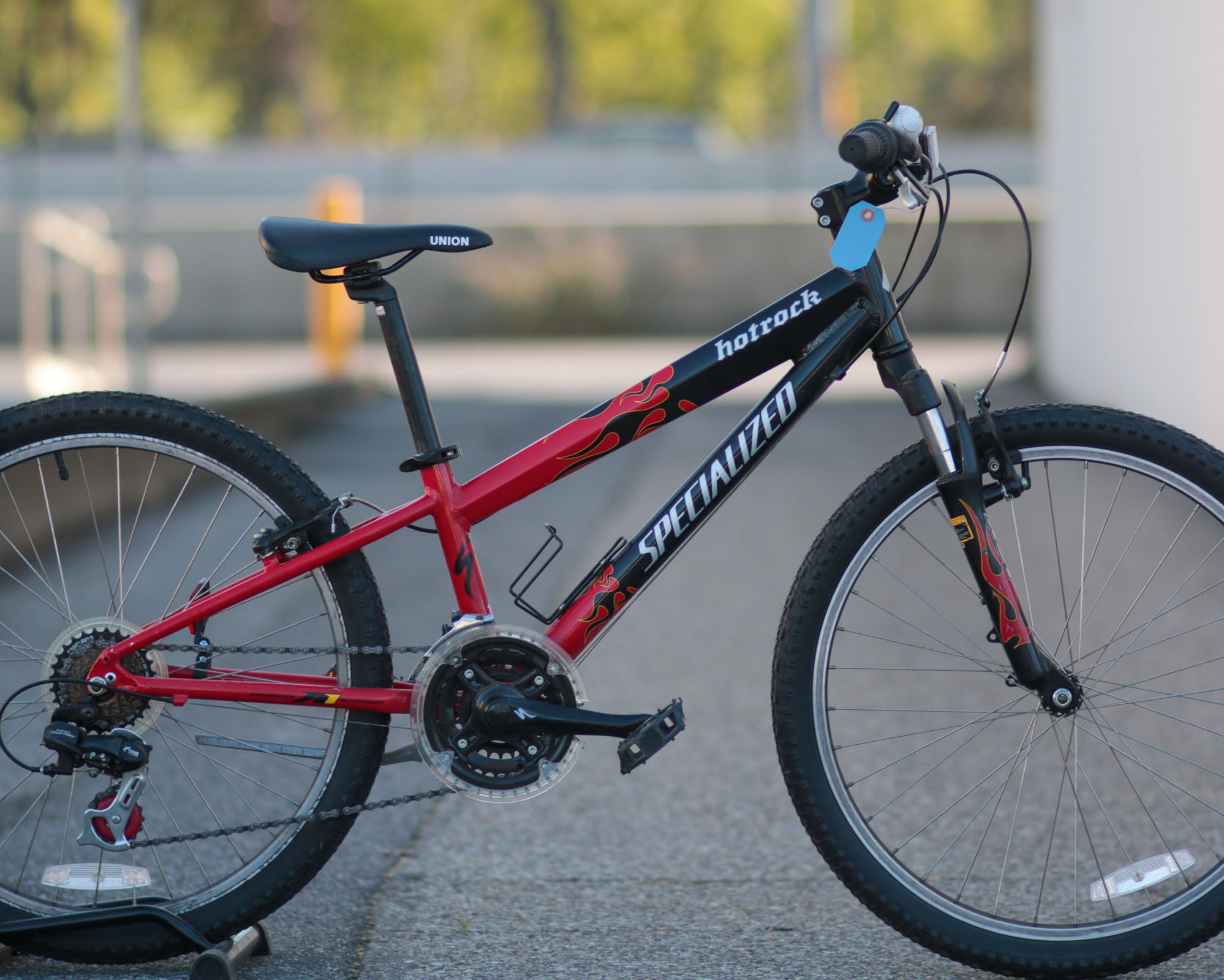 Specialized Hotrock 24 with RST Fork and 3x7 Shimano