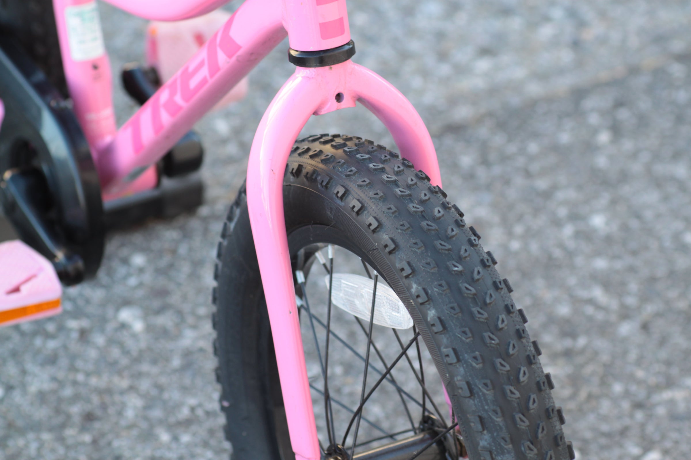 Trek Precaliber 16 Kid's Bike with 16” Wheels, Wide Tires pink
