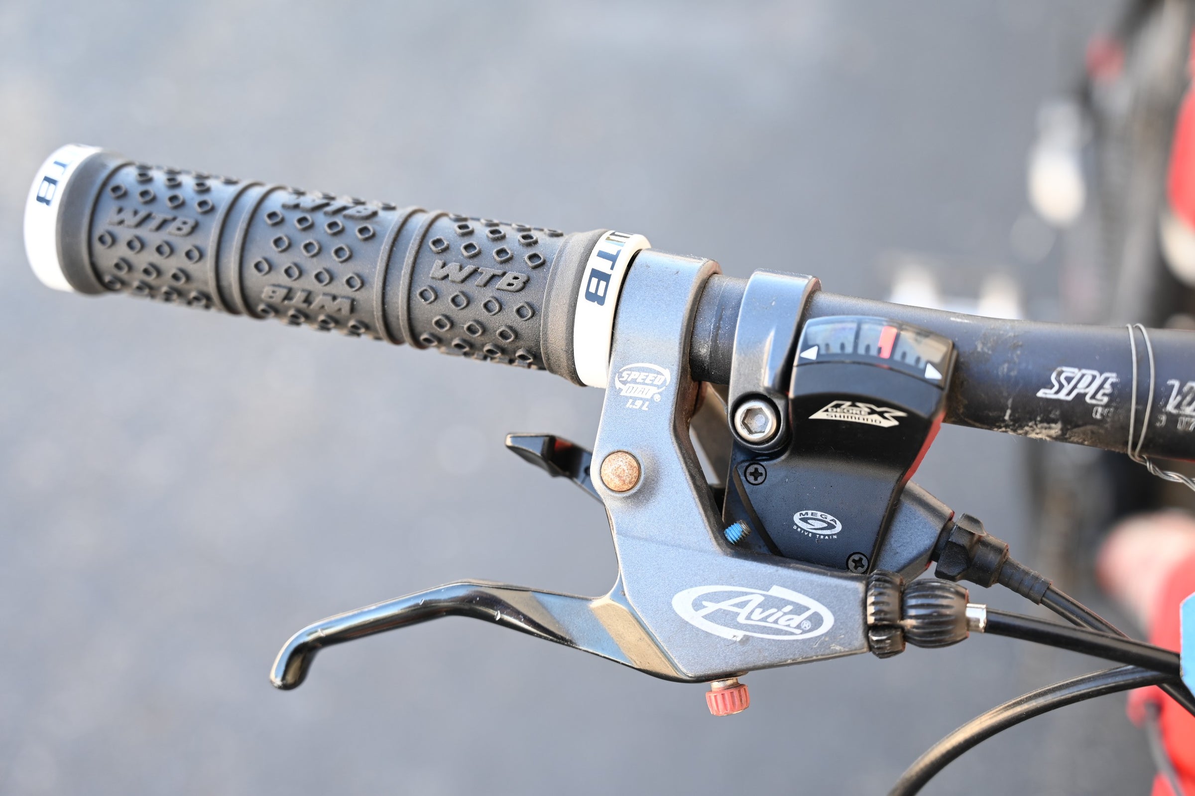 Specialized StumpJumper M4 Hardtail MTB with RockShox SID Fork