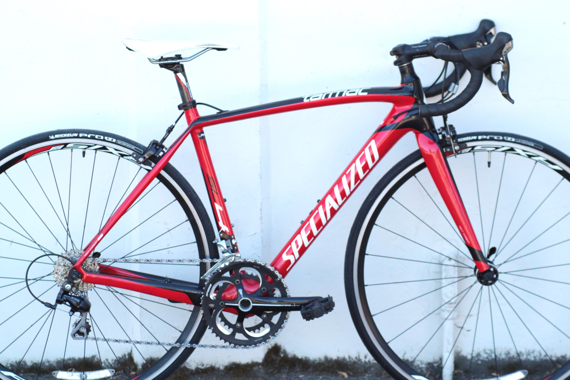 Specialized Tarmac SL4 Sport Carbon Road bike with Shimano 105