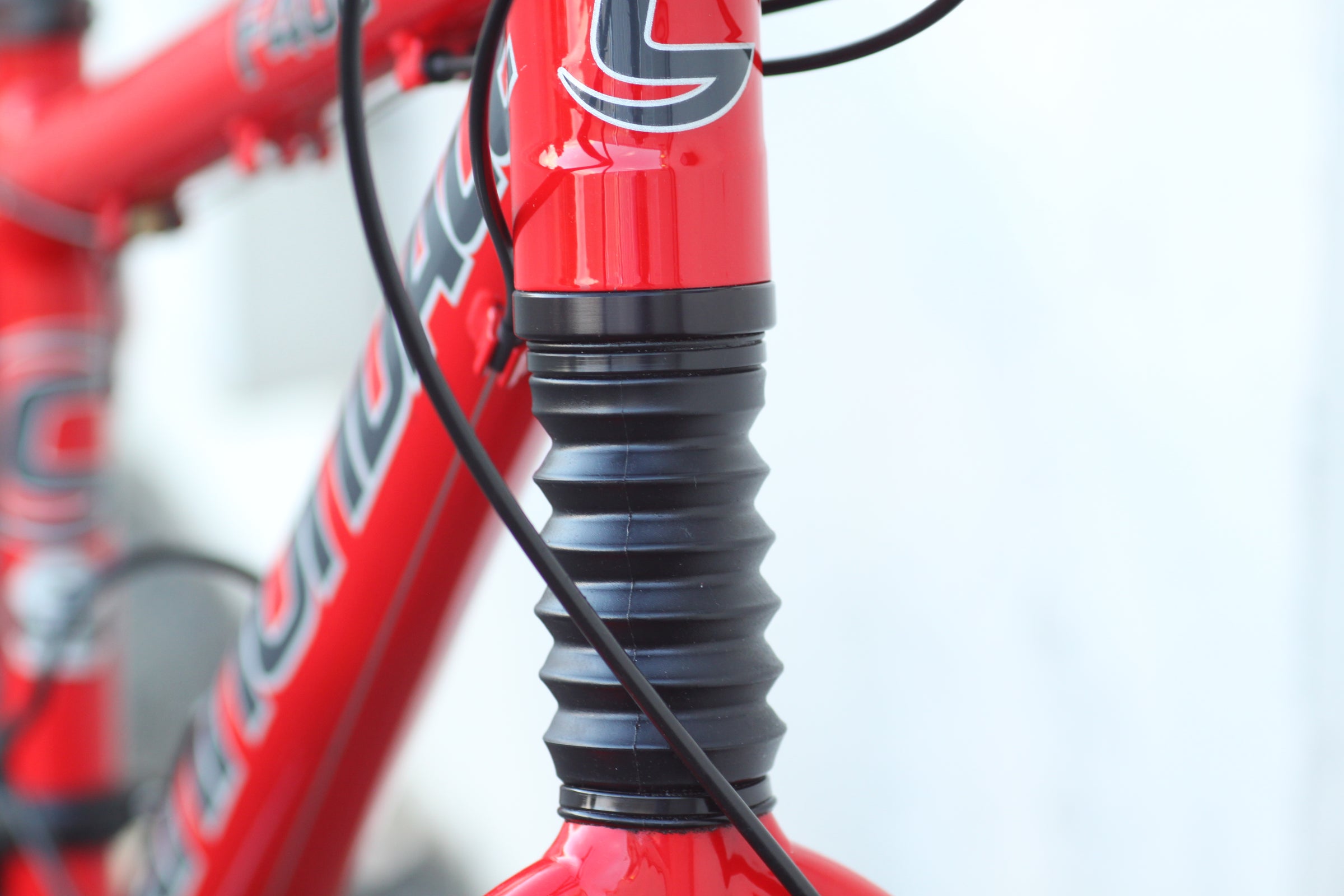 Cannondale F400 Vintage Hardtail MTB with Disc Brakes