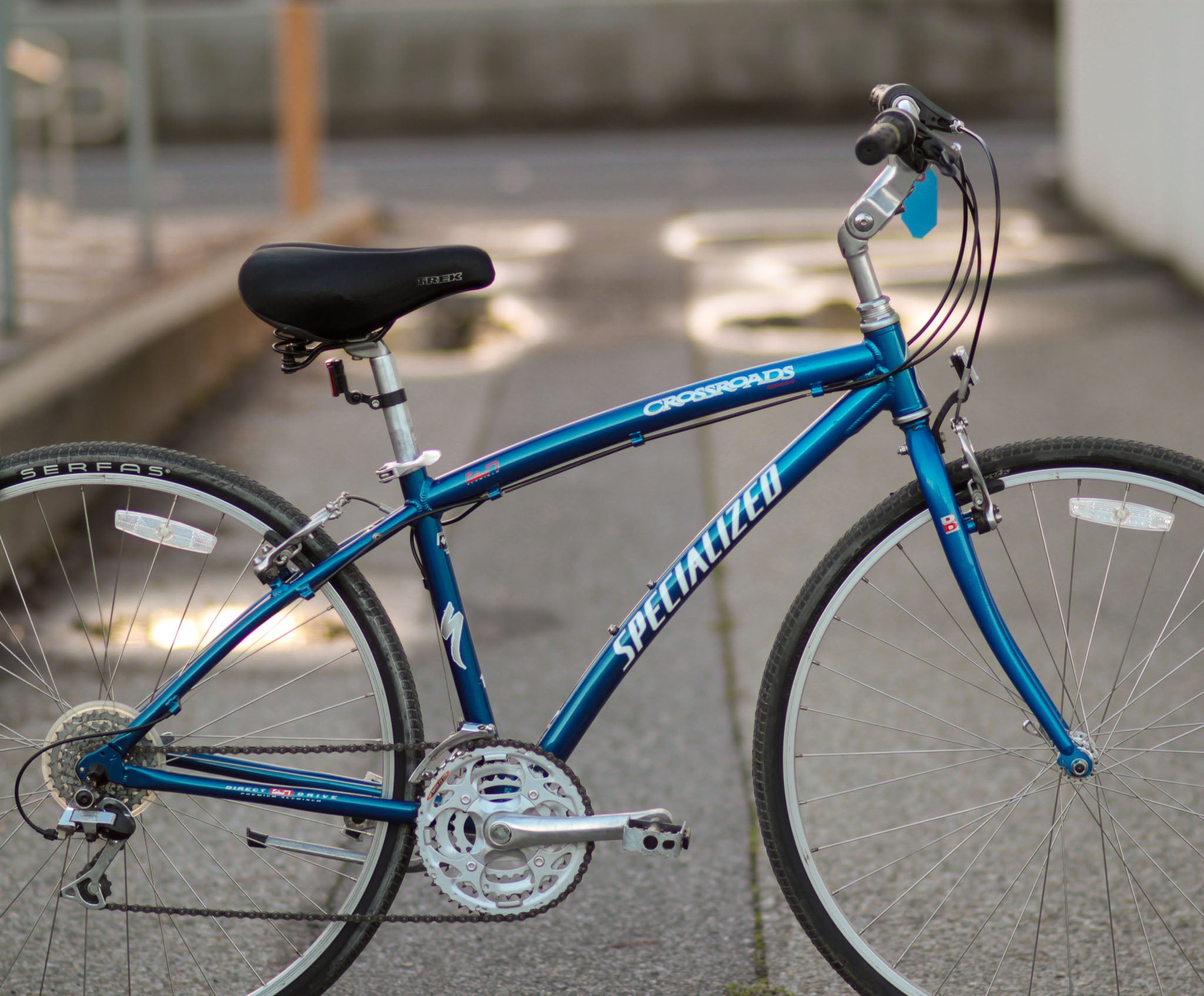 Specialized Crossroads Hybrid Commuter Bike 16