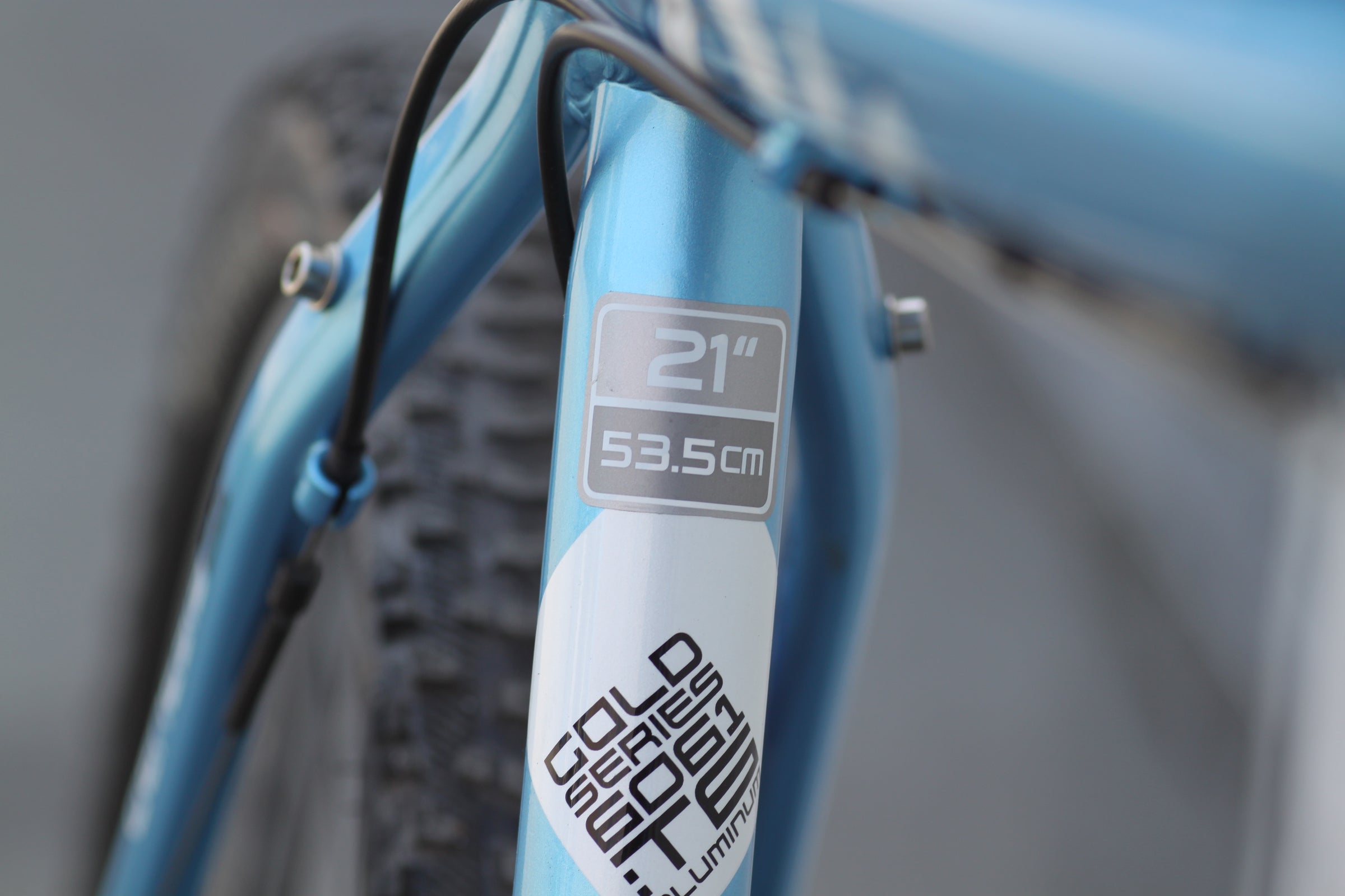 Gary Fisher Tassajara Hardtail MTB with Disc Brakes, RockShox Fork