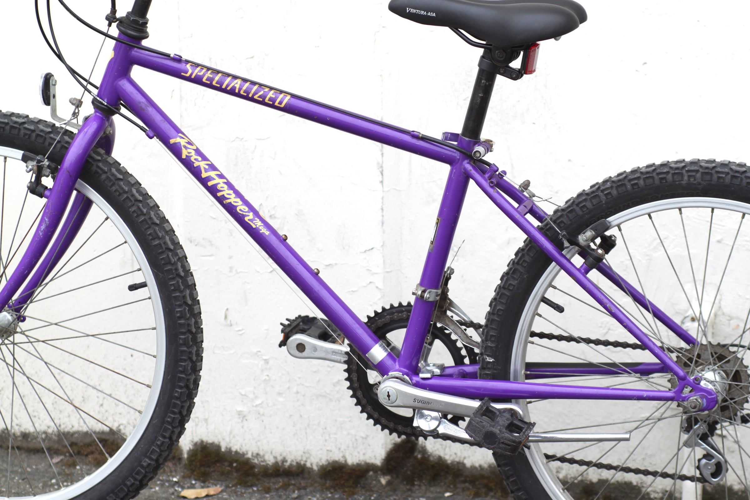 Specialized Rockhopper Mega 24 Vintage 24” Wheeled MTB purple
