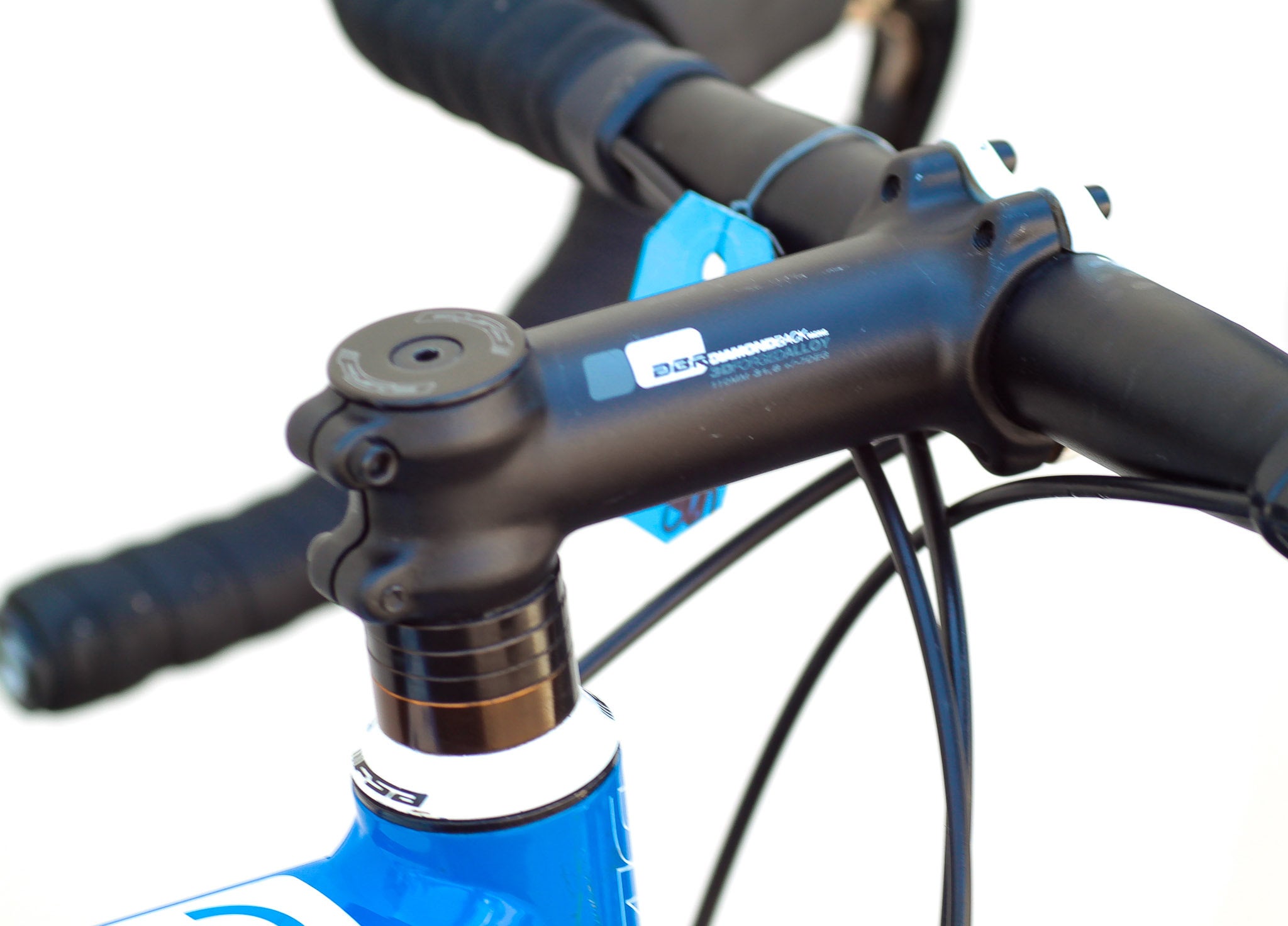 Diamondback Podium 3 Road Bike with Carbon Fork, Shimano 105 58