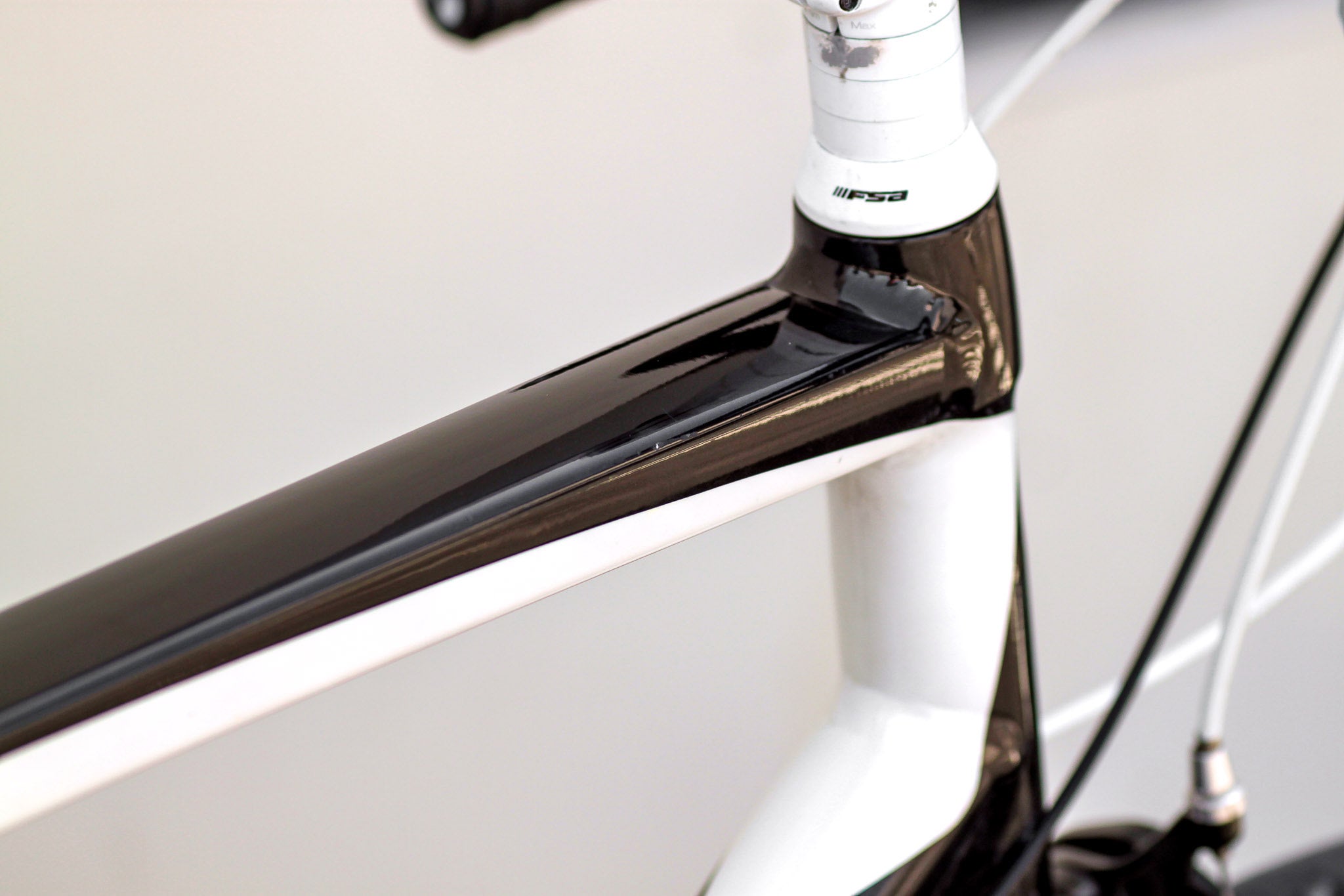 Trek Domane 2.0 Road Bike with ISO Speed Technology black/white - DXVB ...