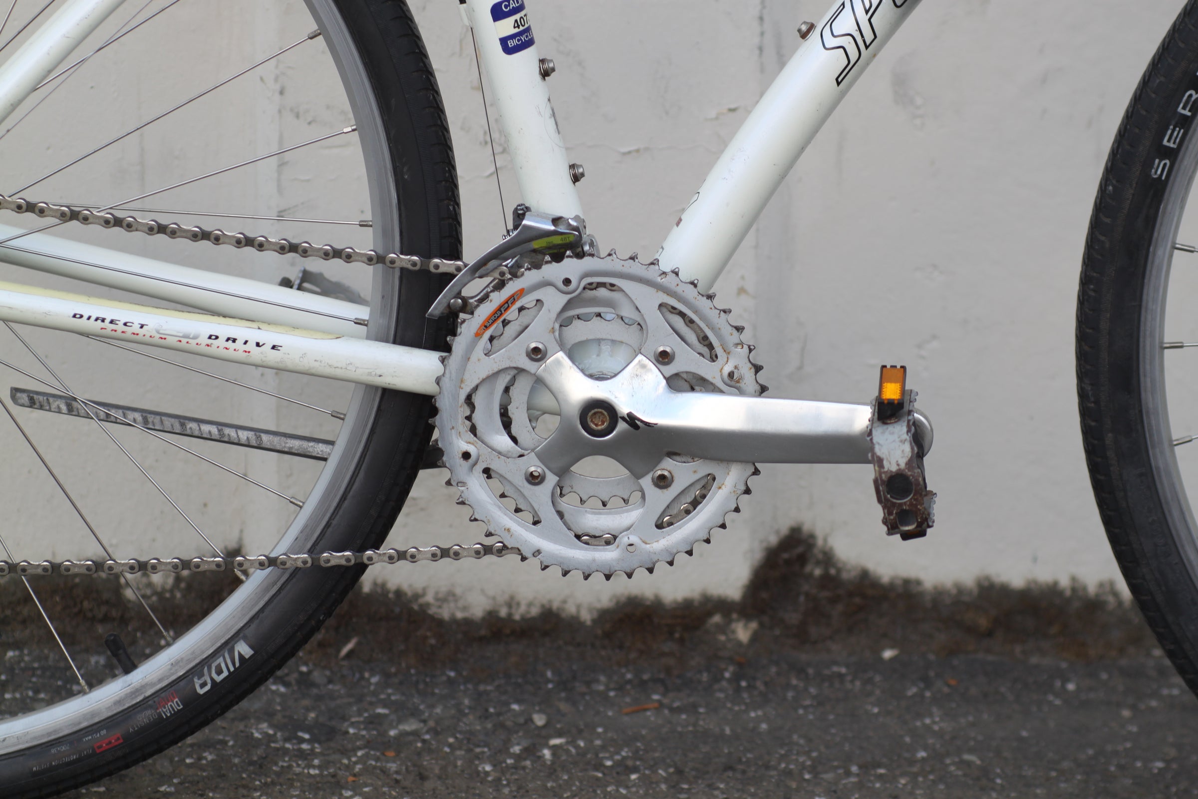 Specialized Crossroads Elite Commuter Hybrid with 700c