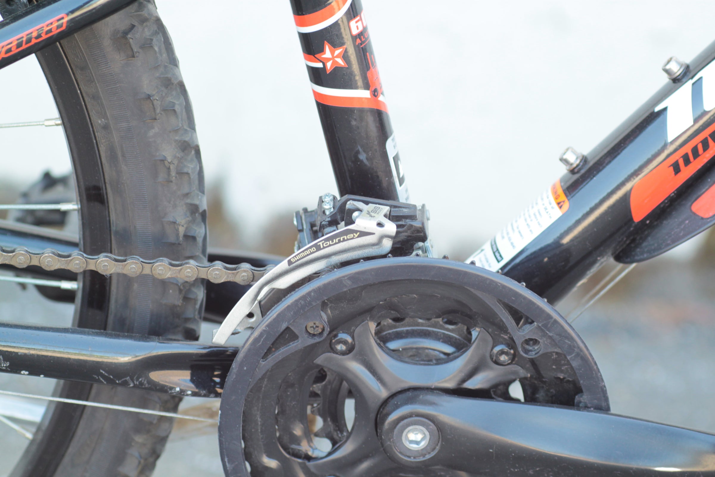 Novara Tractor 24 Kid's Mountain Bike with Spinner Fork black