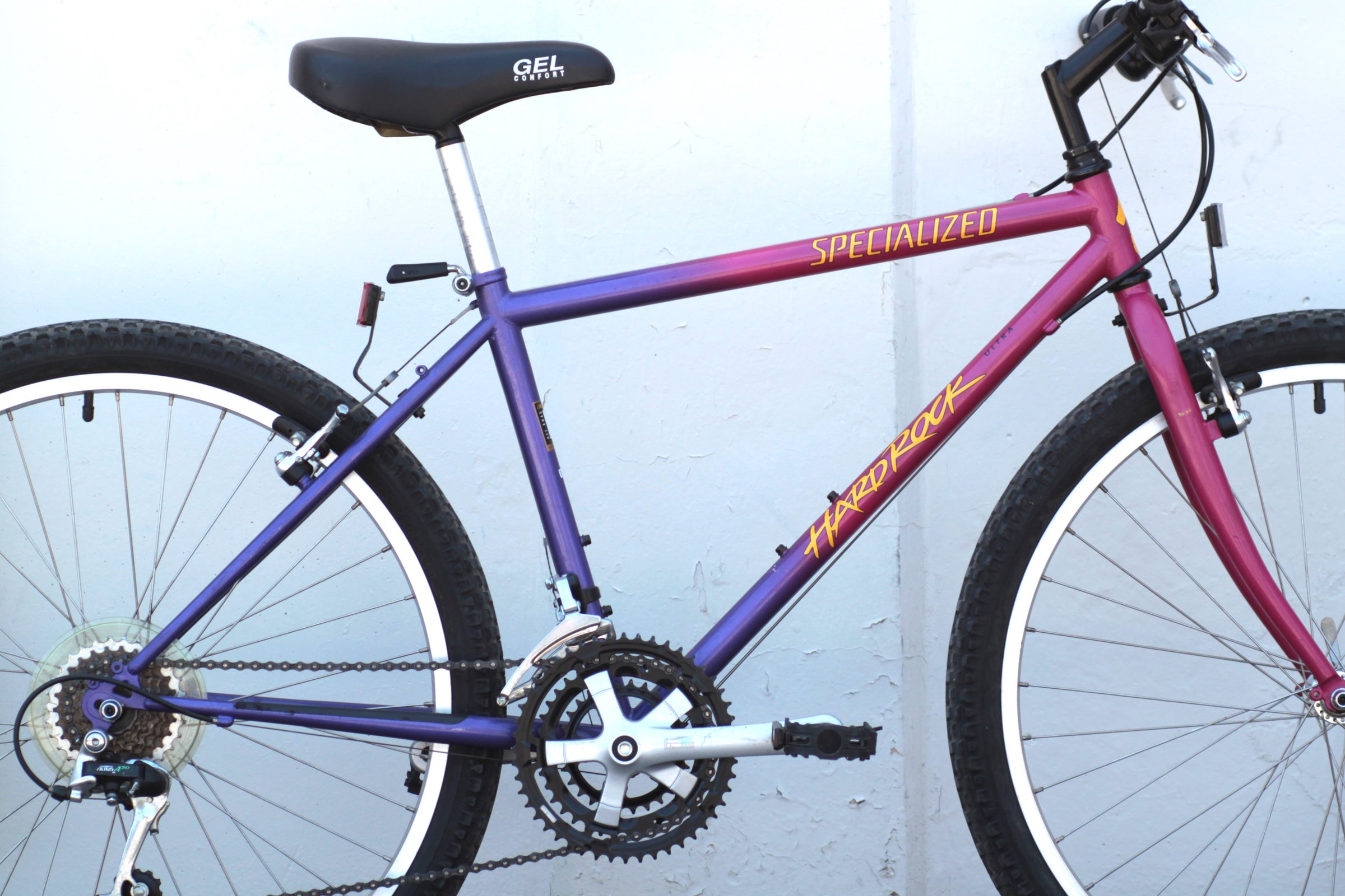 Specialized Hardrock Ultra Vintage Hardtail MTB - Nice Finish pink