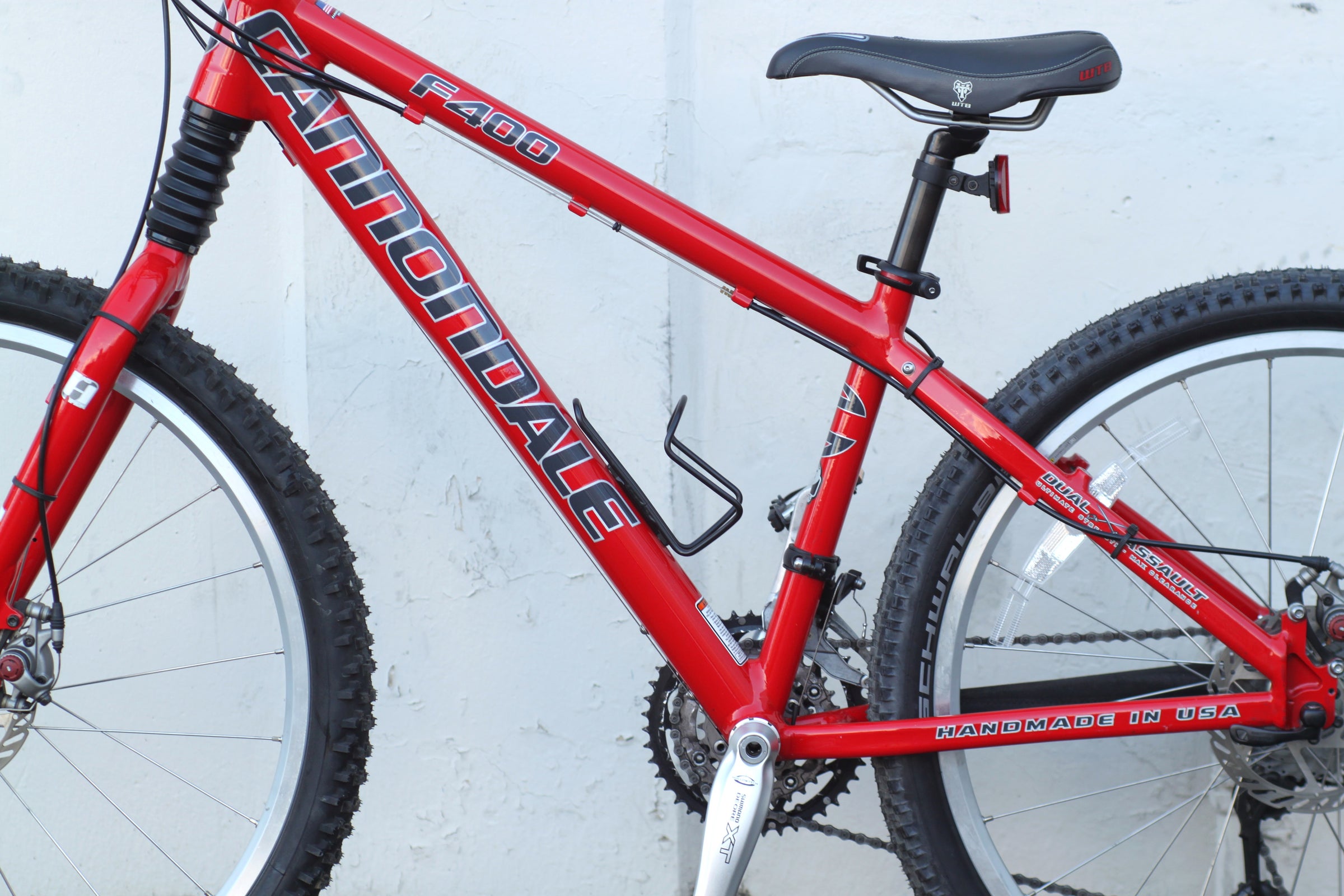 Cannondale F400 Vintage Hardtail MTB with Disc Brakes