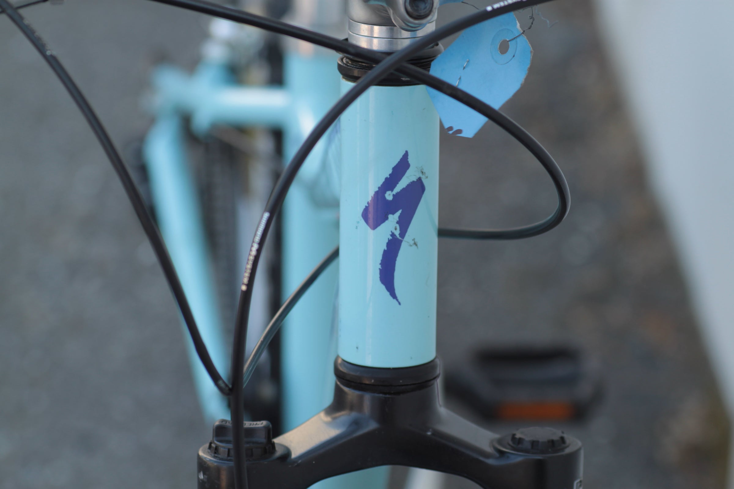 よこ】スペシャライズドspecialized Hot Rock24ブルー Specialized