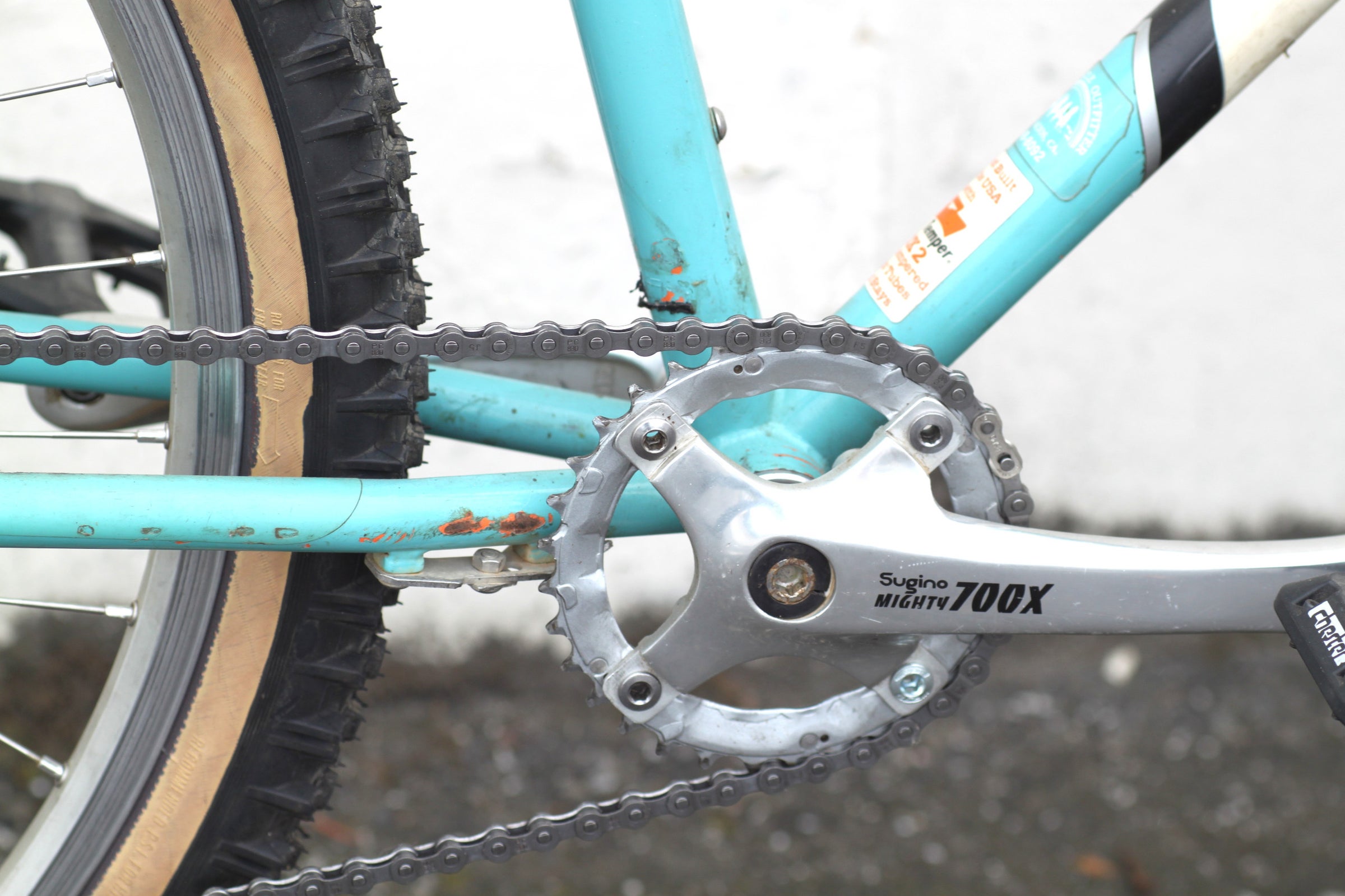 Bontrager Privateer Vintage MTB with 1x8 Drivetrain, Urban Cruiser