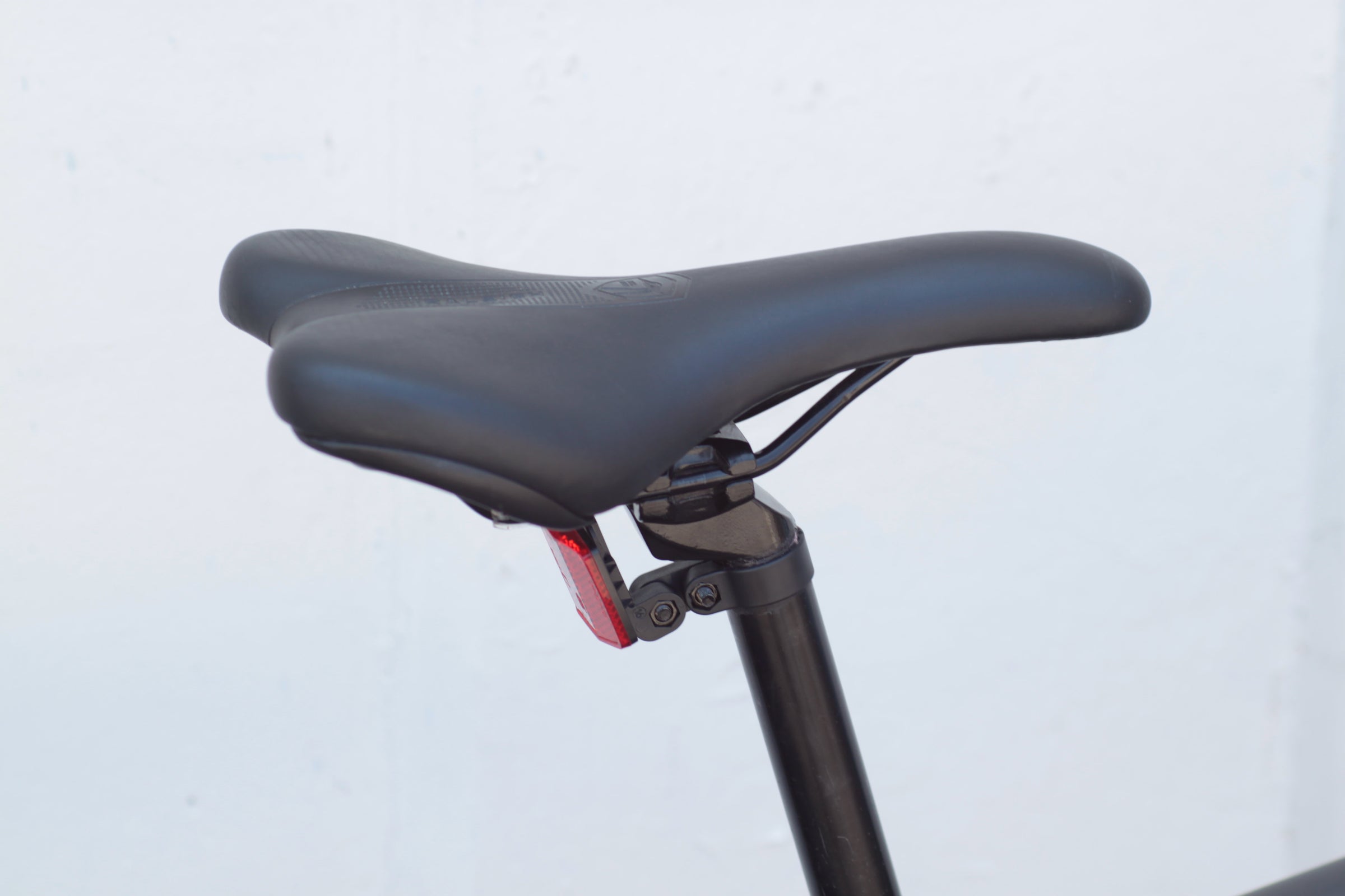 Raleigh Alysa 2 Commuter Fitness Hybrid with Disc Brakes M gray