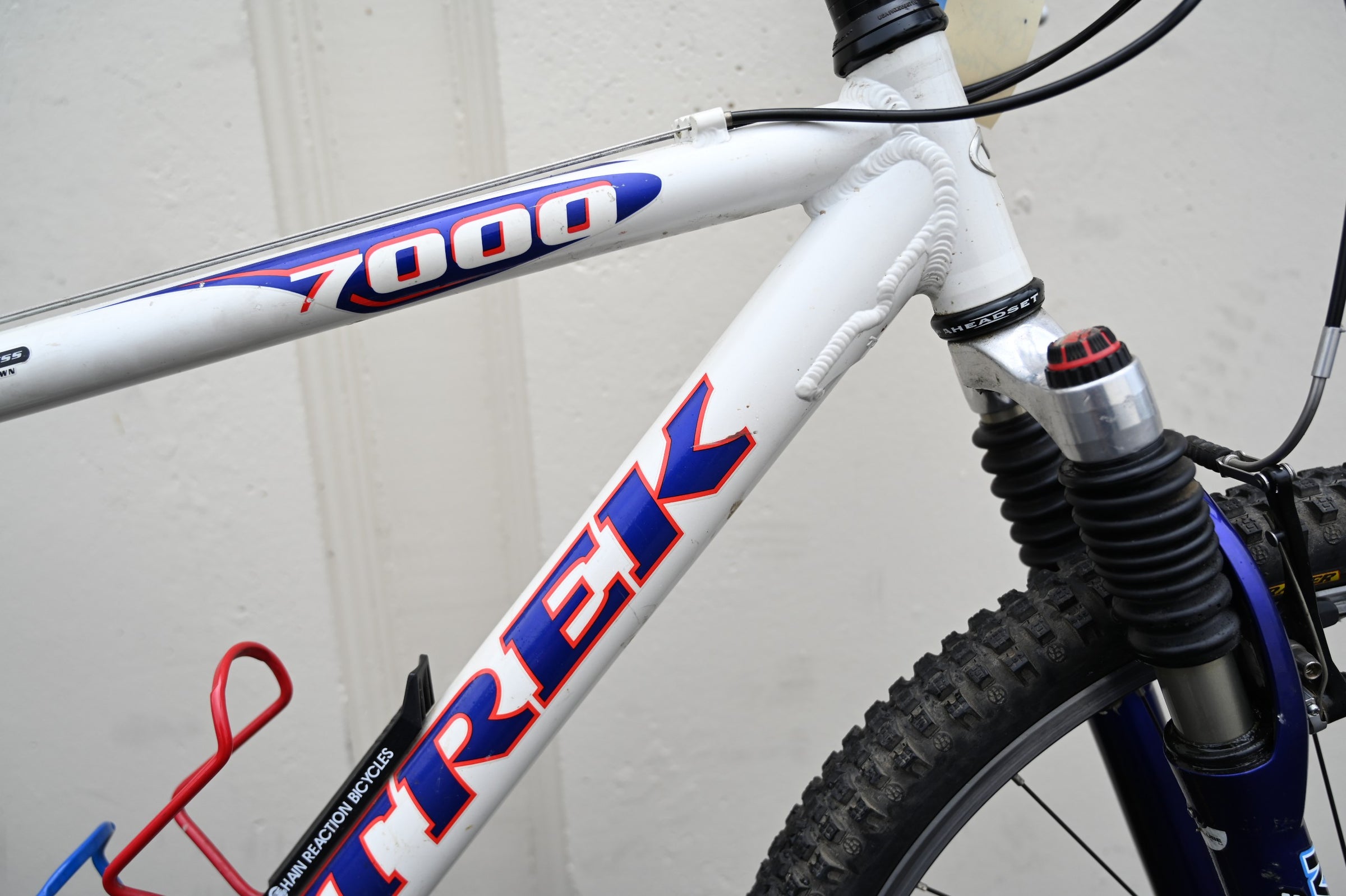 Trek 7000 ZX Series Hardtail MTB with Manitou Fork 18