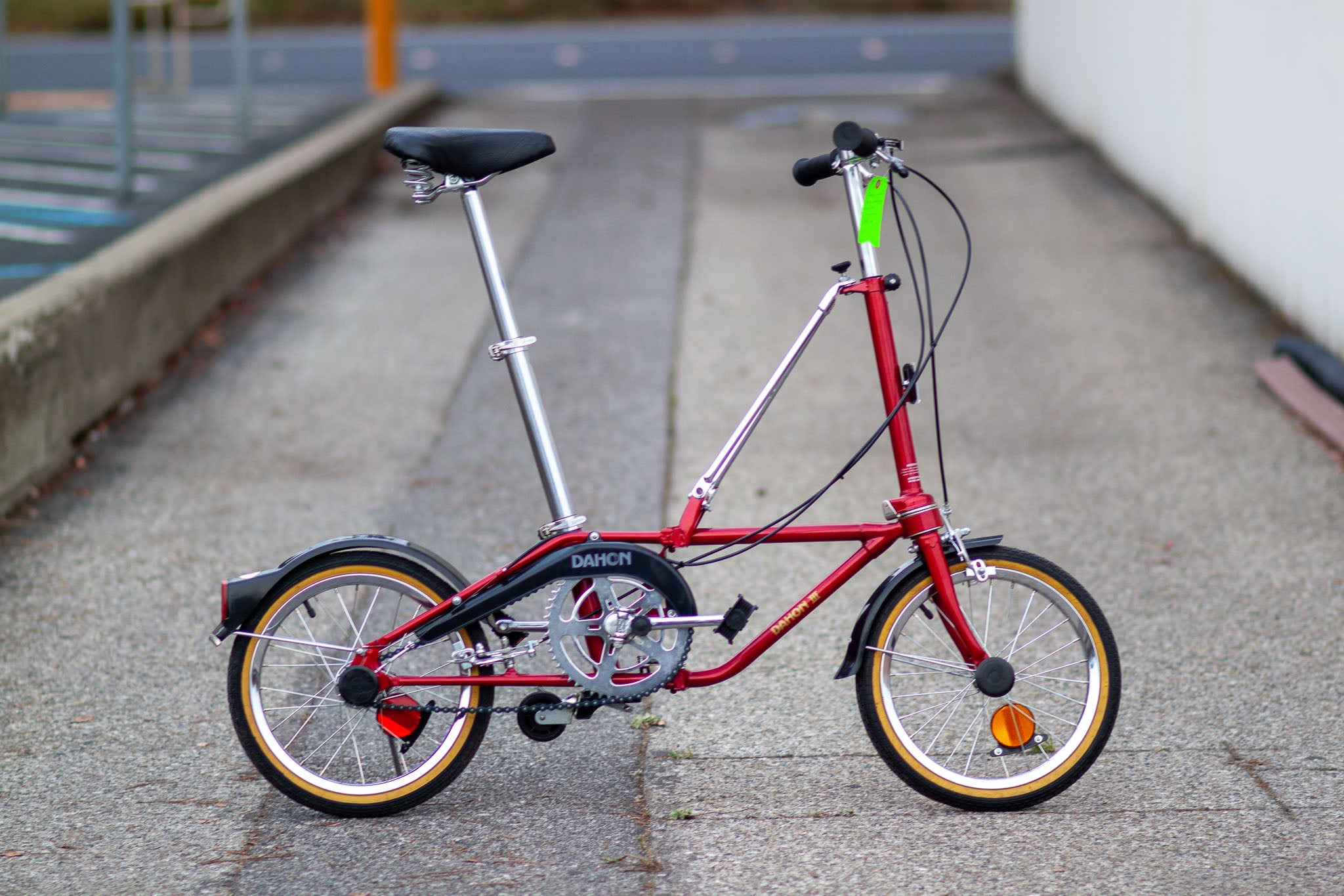 Dahon III Vintage Folding Bike with Original Dahon Travel Bag Red