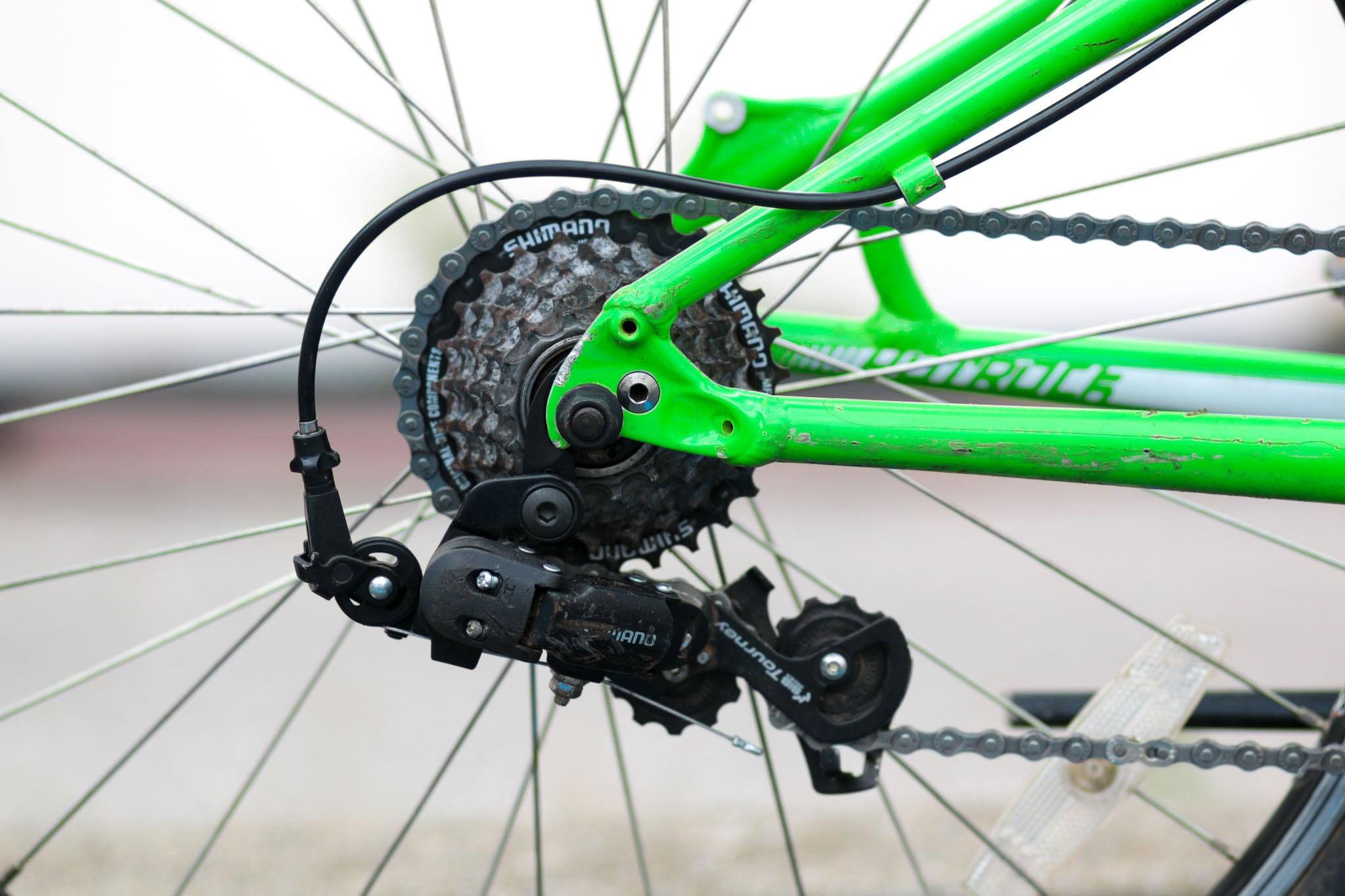 Specialized Hotrock 24 Kid's Mountain Bike Green | Used Bikes for