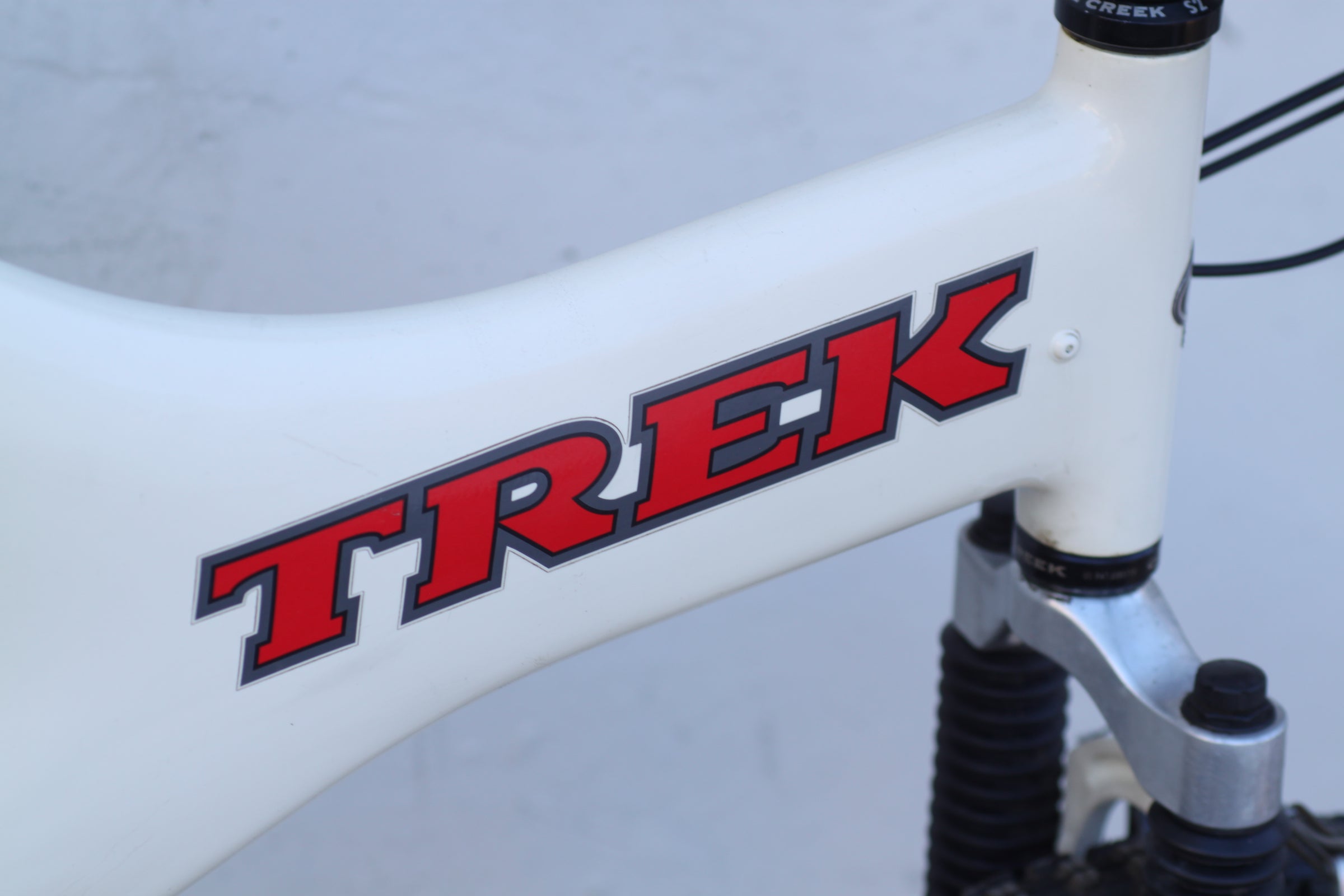 Trek Y22 Carbon Vintage Full Suspension MTB with RockShox Judy XC