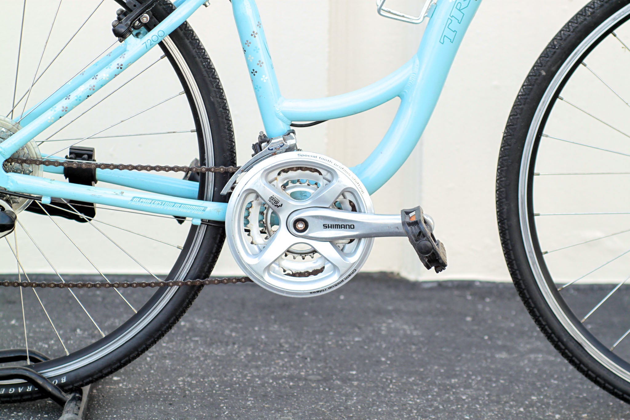Trek 7200 WSD Step-Thru Women's Commuter Hybrid Bike with RST Fork blue - RLJM | Used Bikes for Sale - Silicon Valley Bicycle Exchange - Bay Area Trek 7200 WSD Step-Thru Women's Commuter Hybrid Bike with RST Fork blue - RLJM | Used Bikes for Sale - Silicon Valley Bicycle Exchange - Bay Area