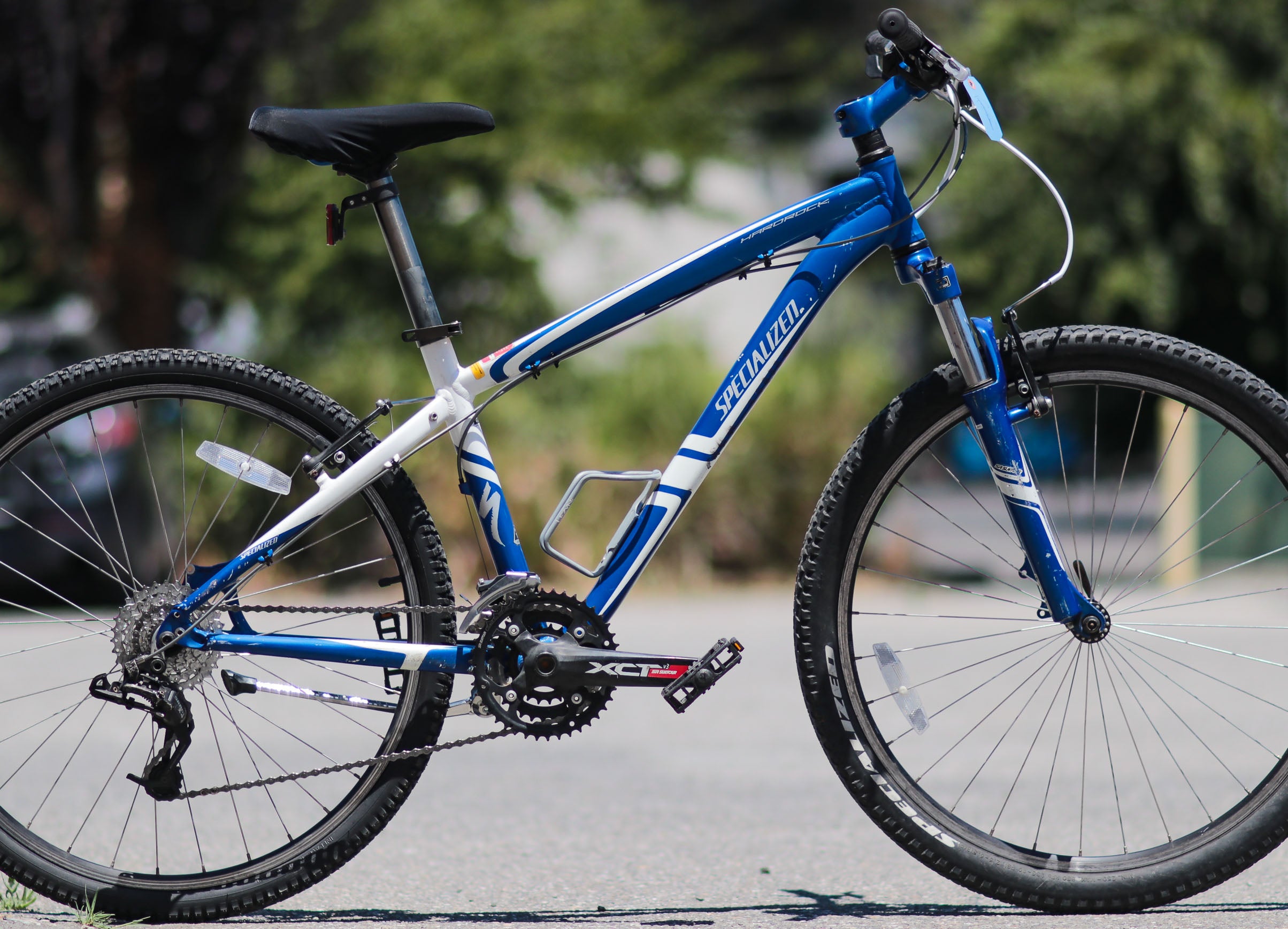 Specialized Hardrock Mountain Bike Blue/White Used Bikes