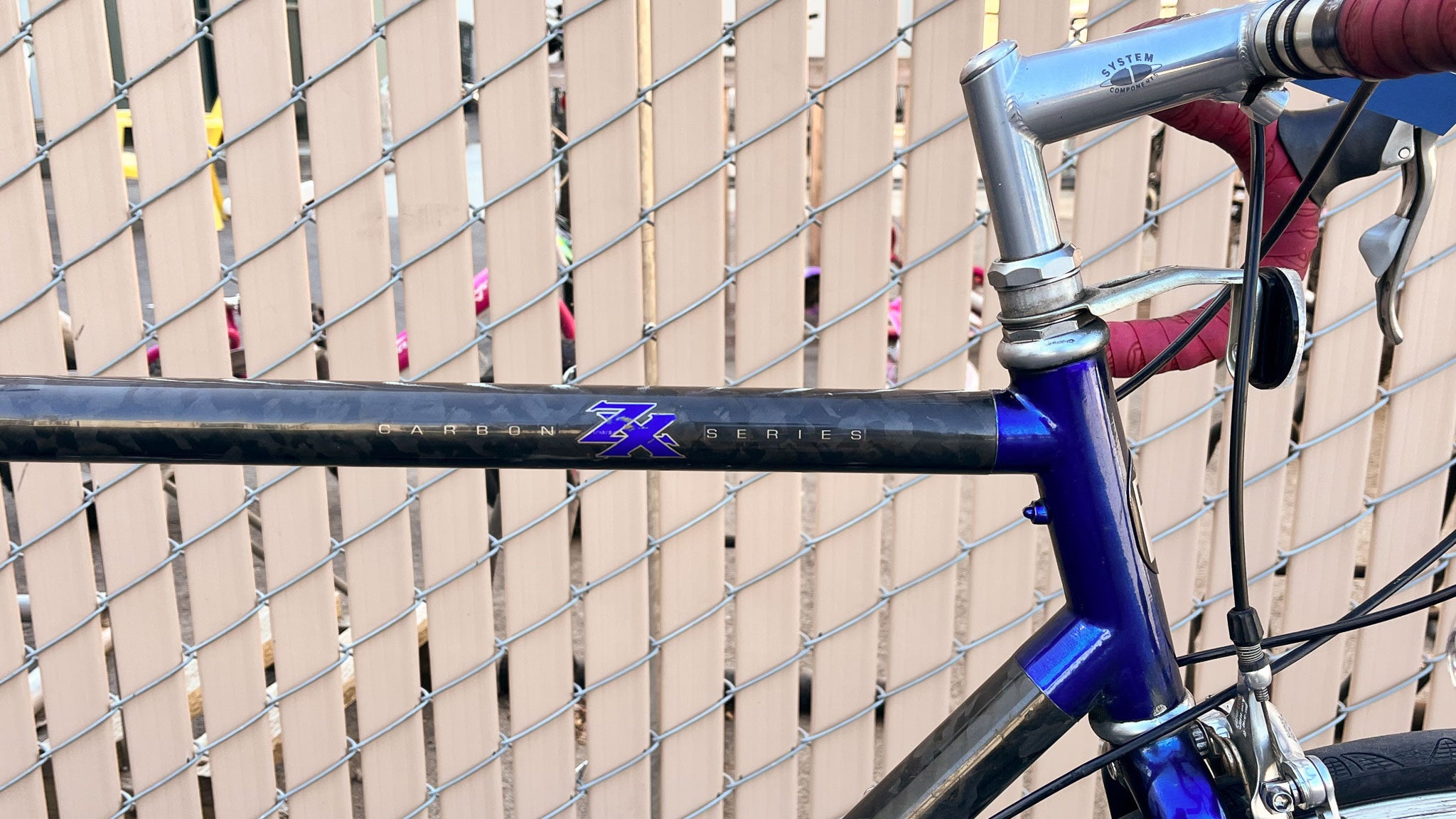 スコーチ Trek 2100 ZX Carbon Series Road Bike - Shimano 105/RX100 AS-IS
