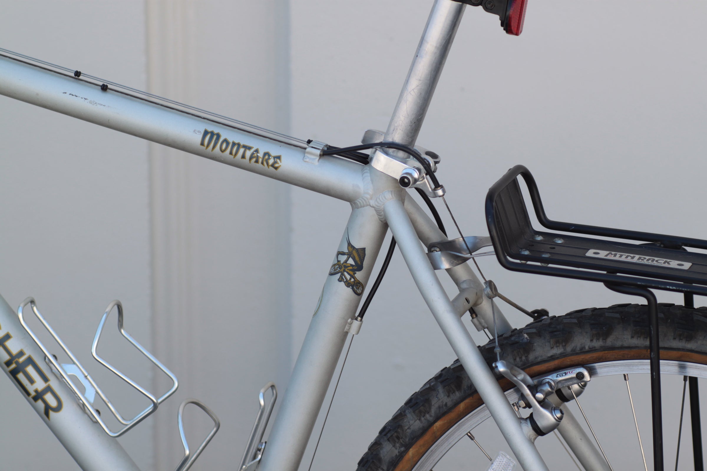Gary Fisher Montare Vintage Hardtail MTB with RockShox Fork, Rear Rack ...