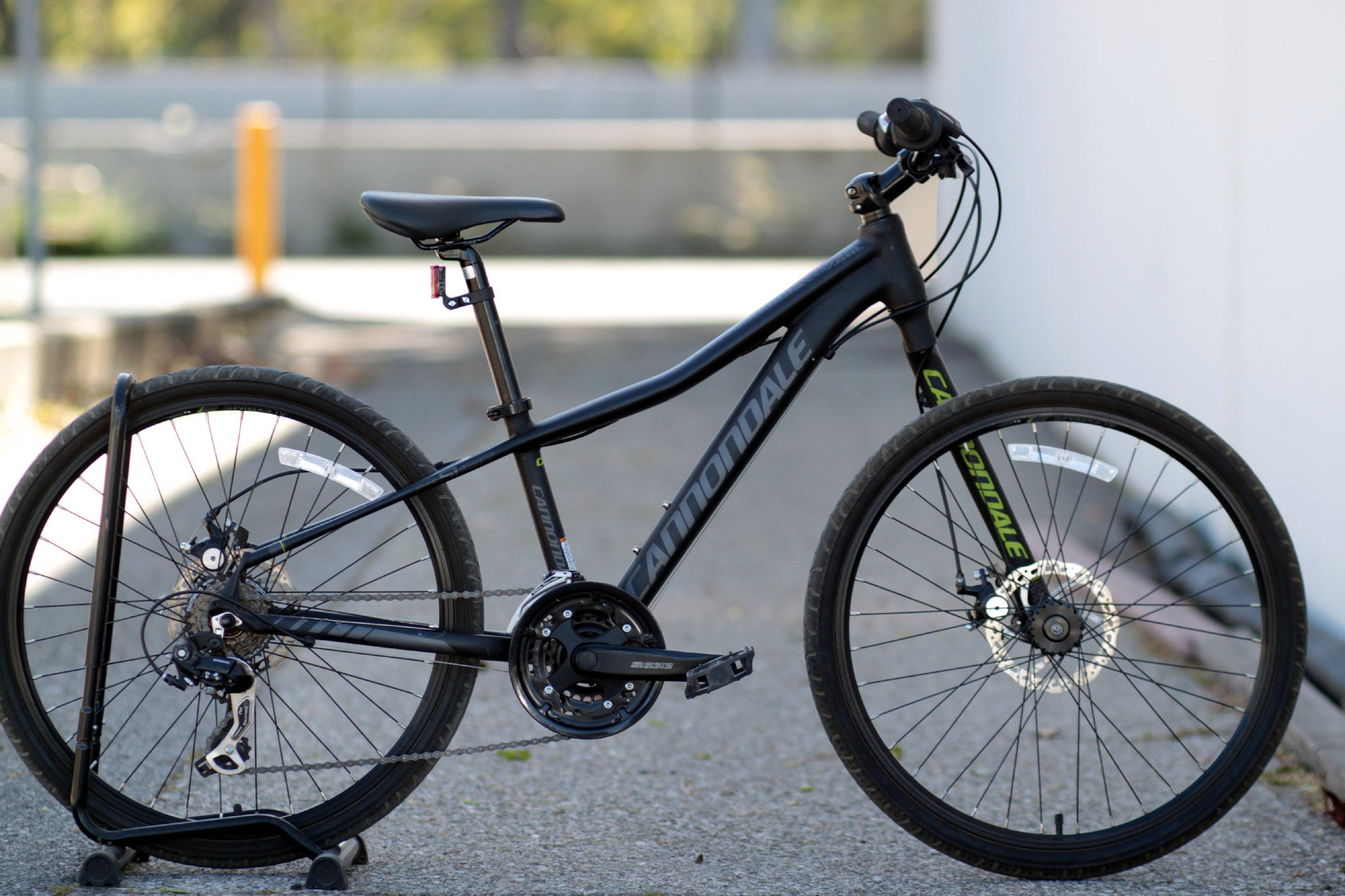 nobu　② CANNONDALE STREET BOYS 24 タイヤ Cannondale Street 24 Kid's Bike with Disc Brakes and Solo