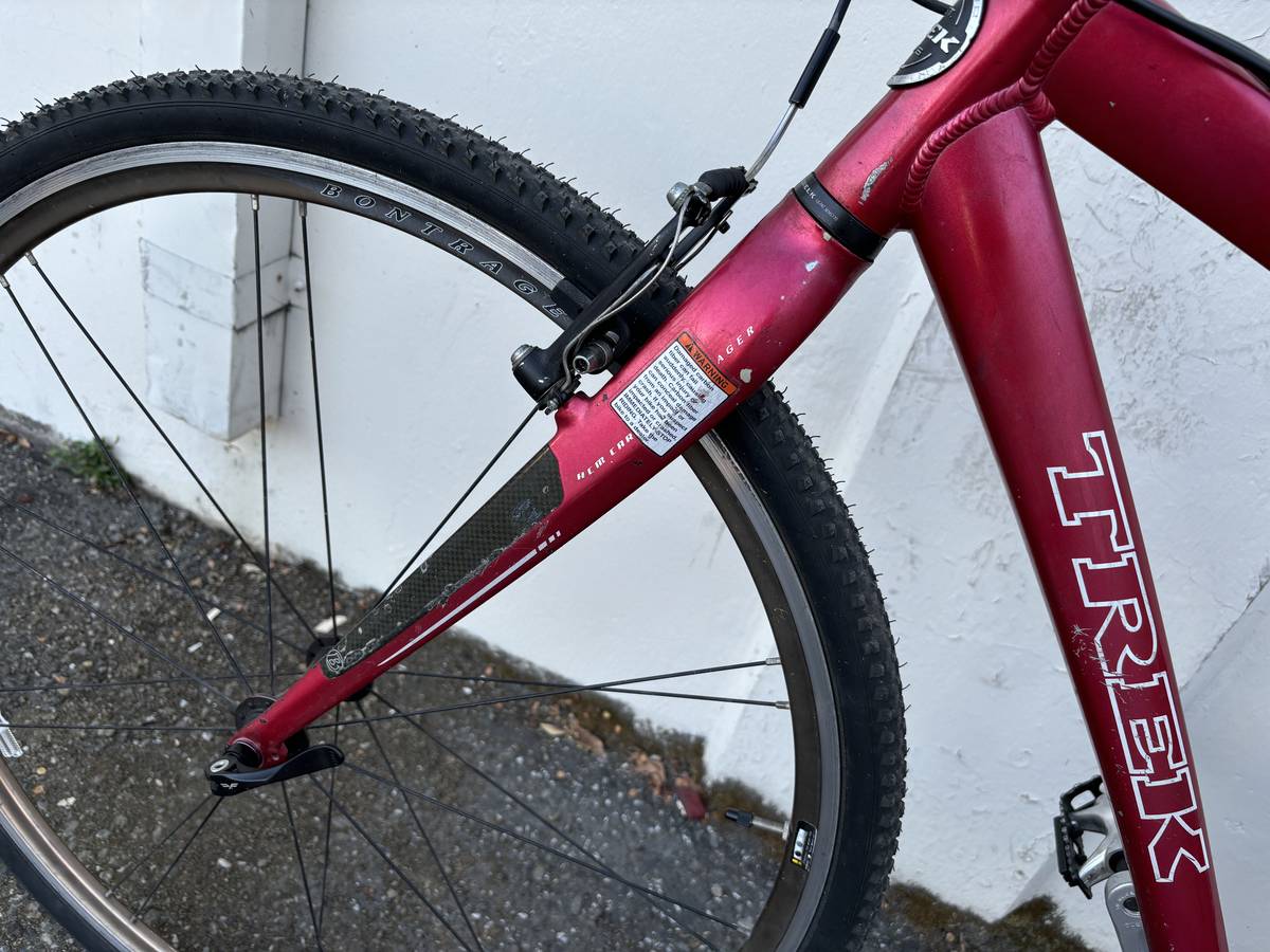 TREK 7.5 FX タイヤ新品 TREK 7.5FX