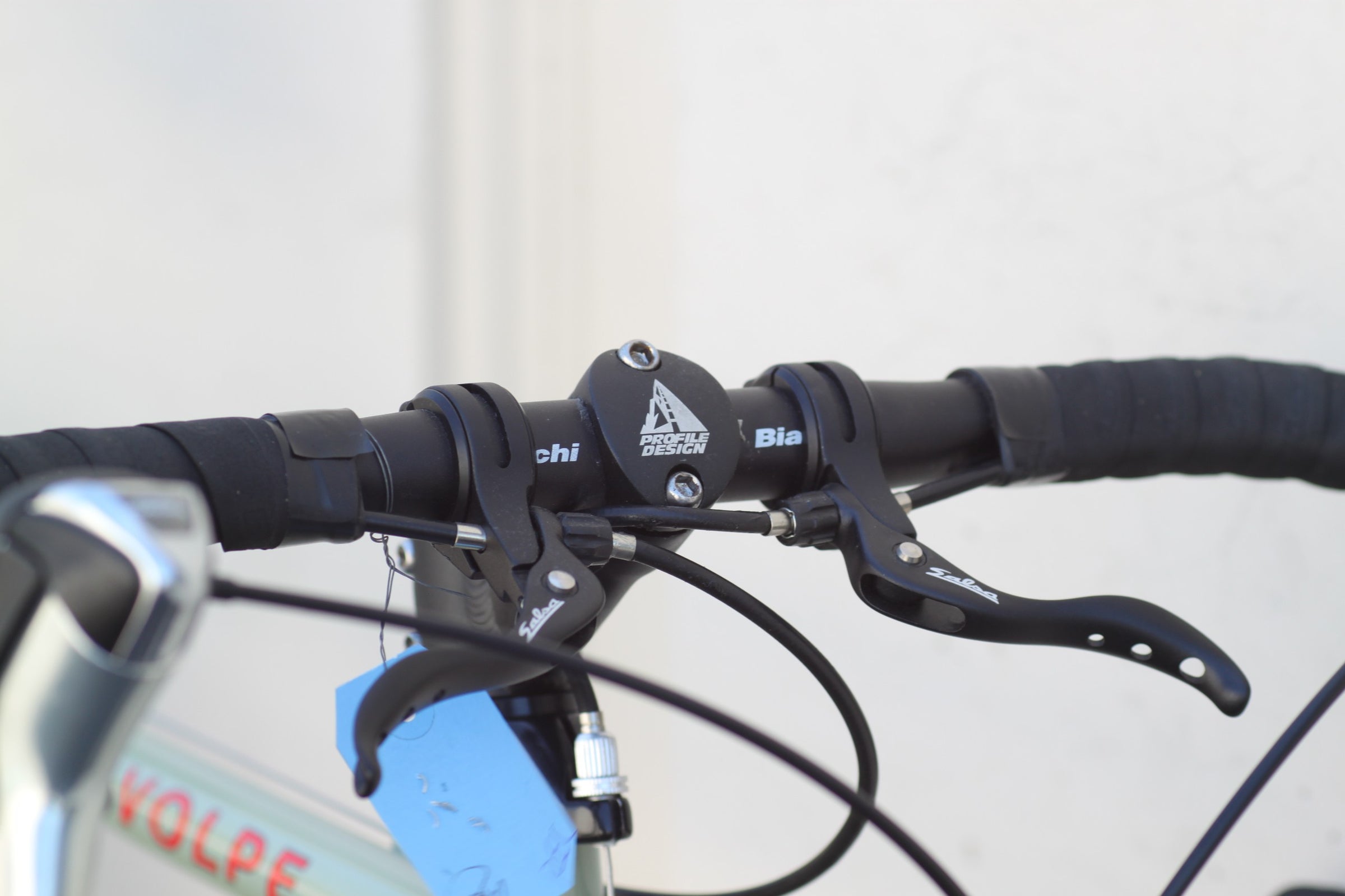 Bianchi Volpe Gravel, Touring, Commuter Bike with Rear Rack, Mint