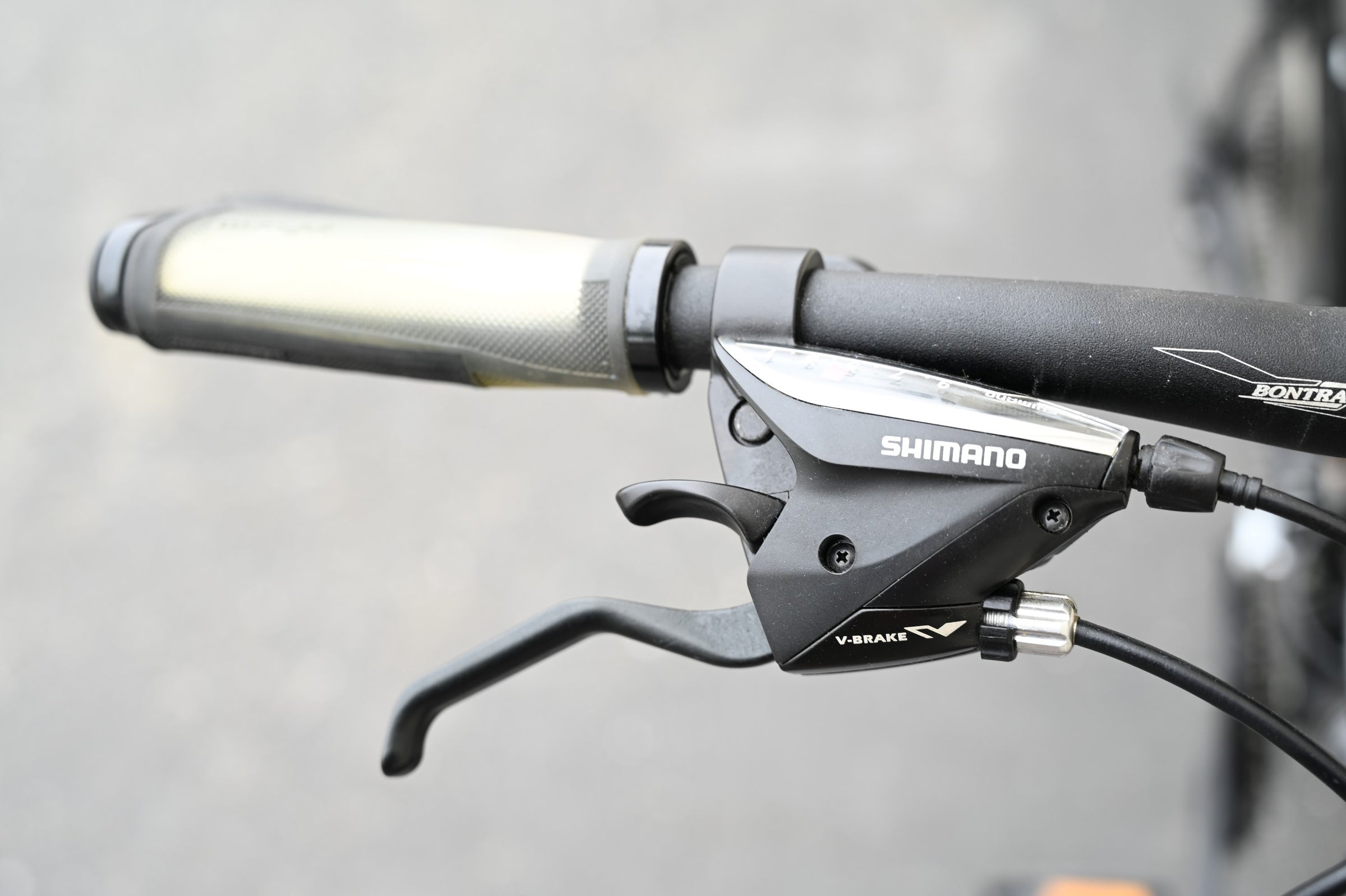 Trek FX 3 Commuter Fitness Hybrid with Carbon Fork and Extras - 20