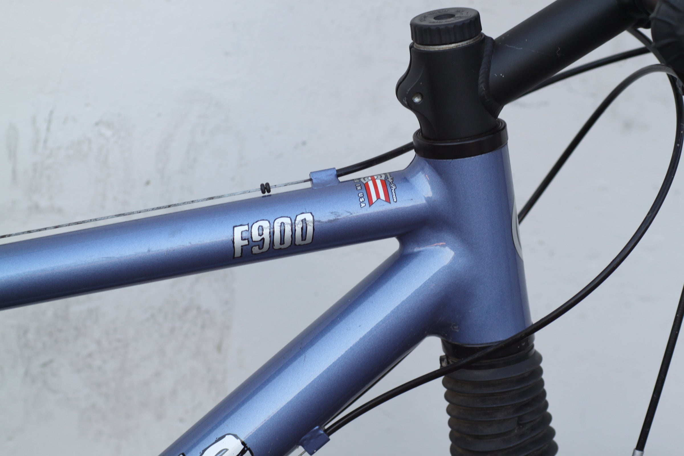 Cannondale F900 CAD2 Hardtail Mountain Bike - Made in USA Medium