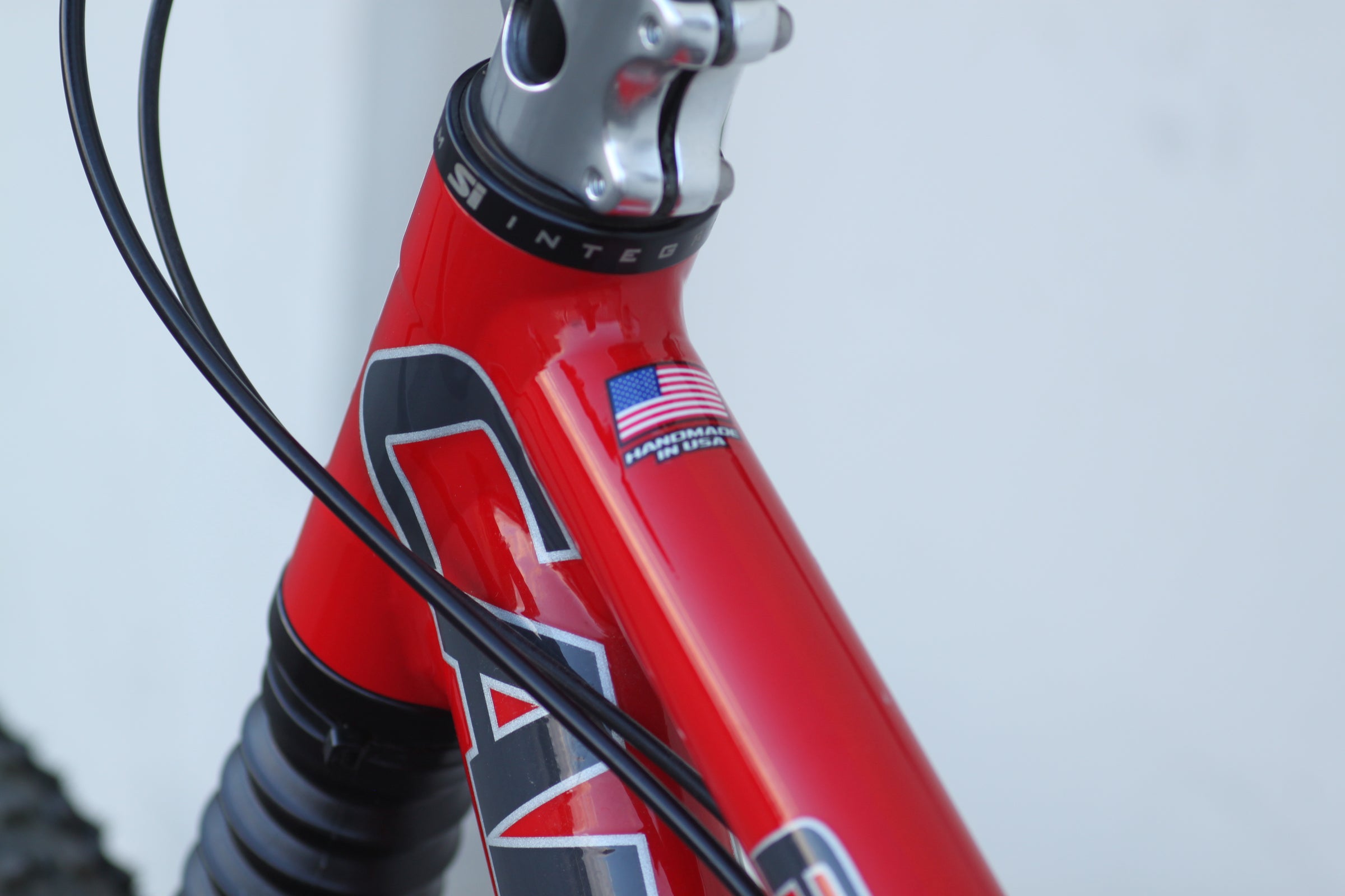 Cannondale F400 Vintage Hardtail MTB with Disc Brakes