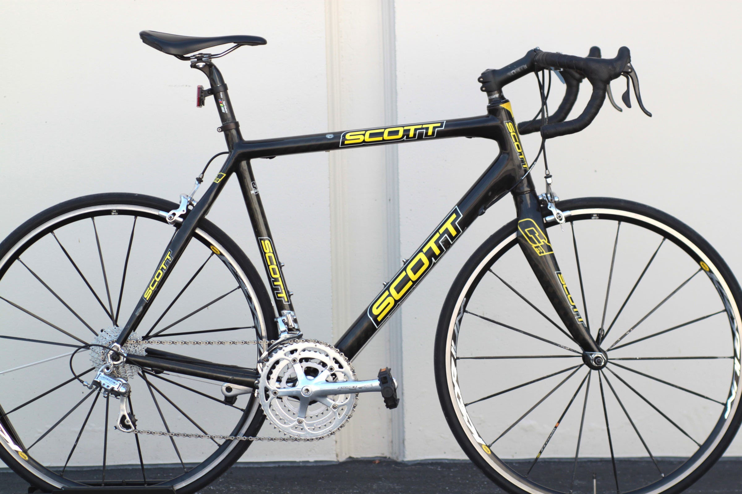 Scott CR1 Team Issue Full Carbon Road Bike with Campagnolo