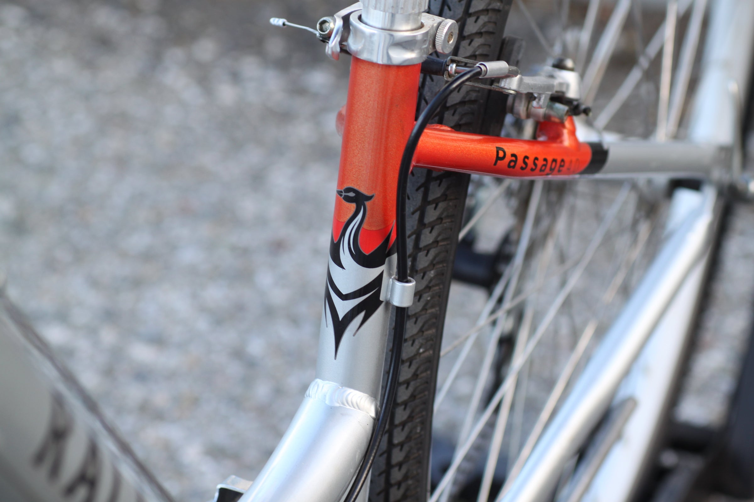 Raleigh Passage 4.0 Low Step Hybrid Commuter Bike 16