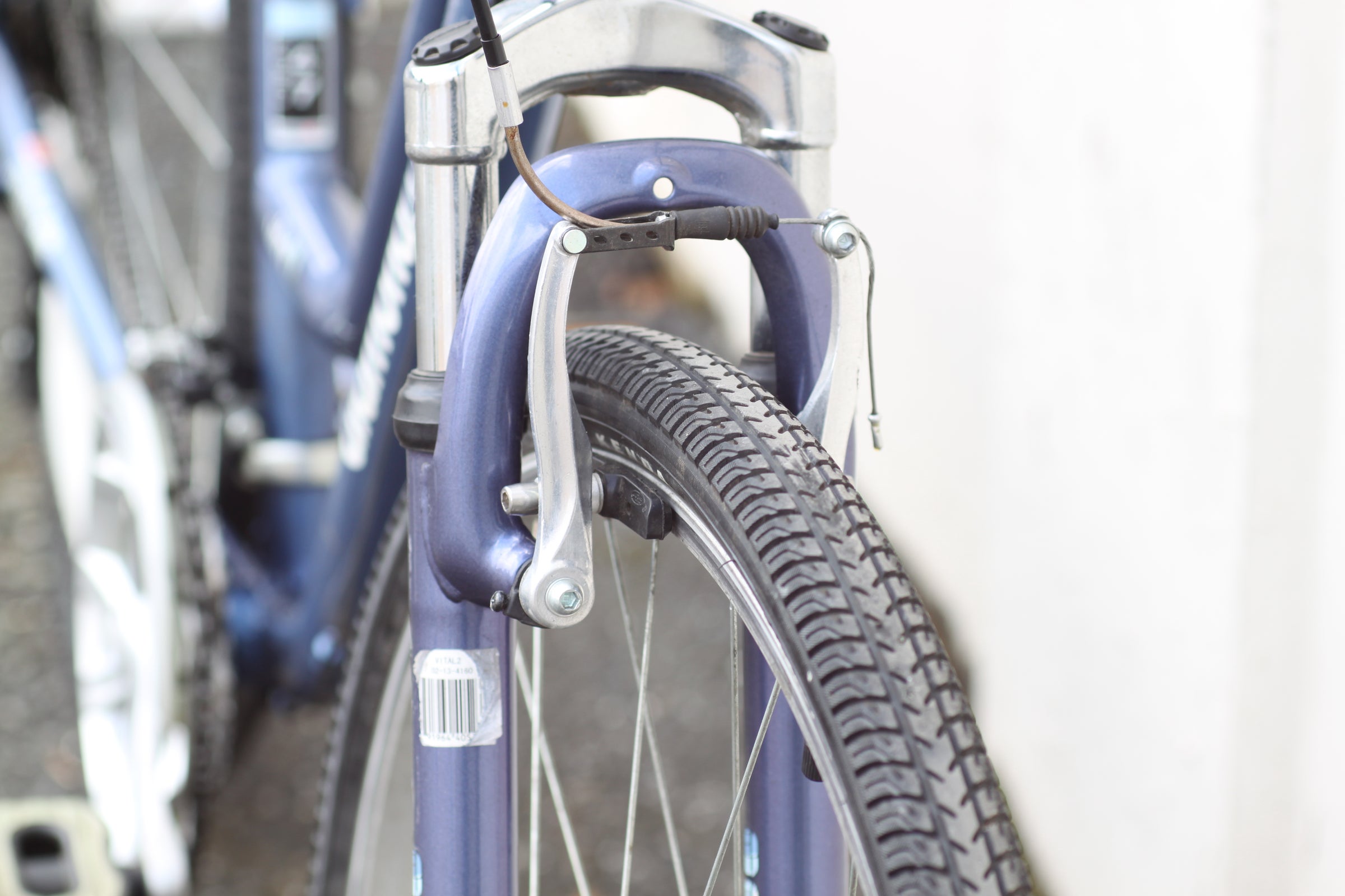 Diamondback Vital 2 Devine Women's Commuter Hybrid with Suspension Fork SM blue - IMUJ | Used Bikes for Sale - Silicon Valley Bicycle Exchange - Bay Area Diamondback Vital 2 Devine Women's Commuter Hybrid with Suspension Fork SM blue - IMUJ | Used Bikes for Sale - Silicon Valley Bicycle Exchange - Bay Area