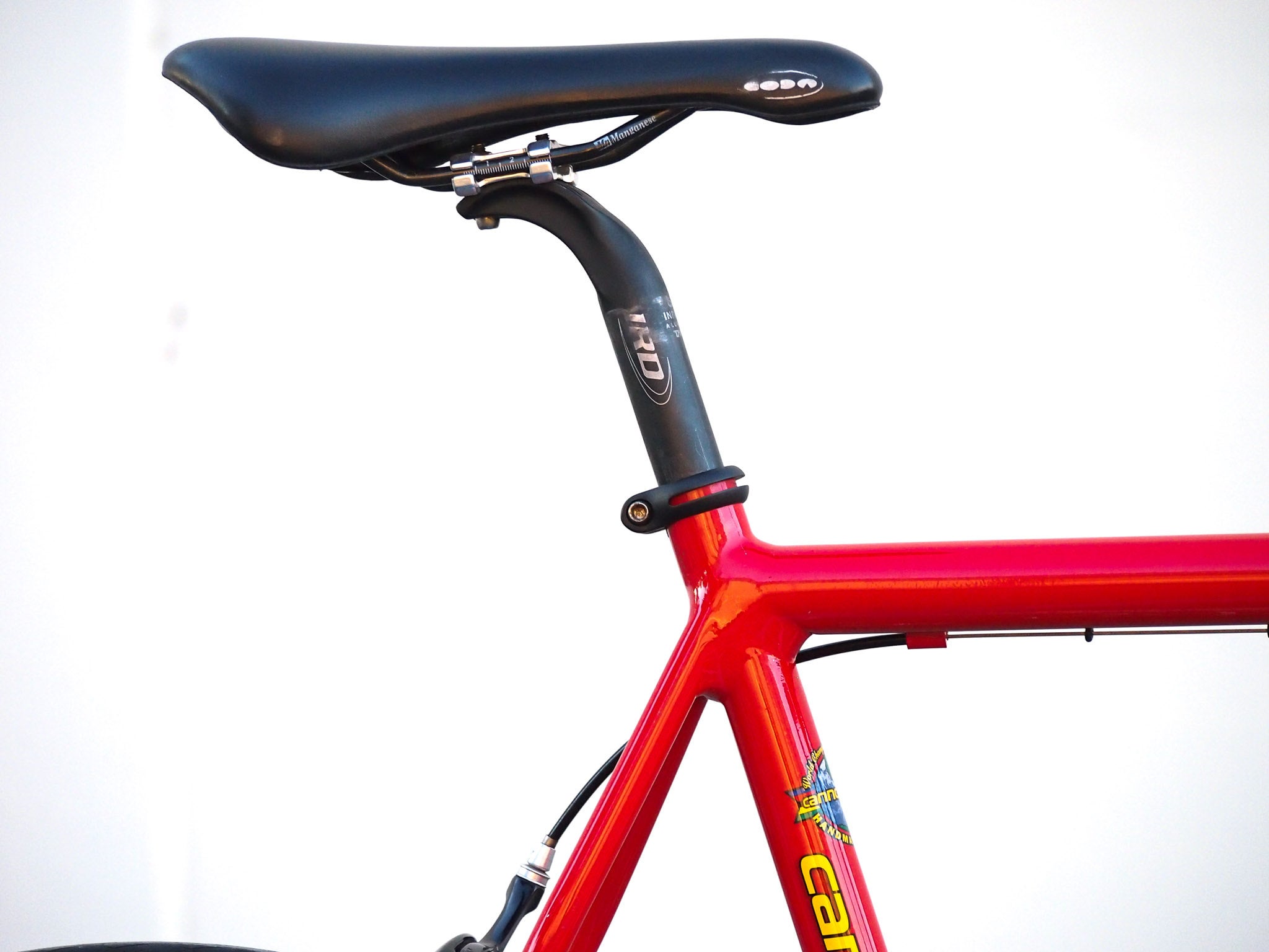 Cannondale R600 superlight classic road bike red | Used Bikes for