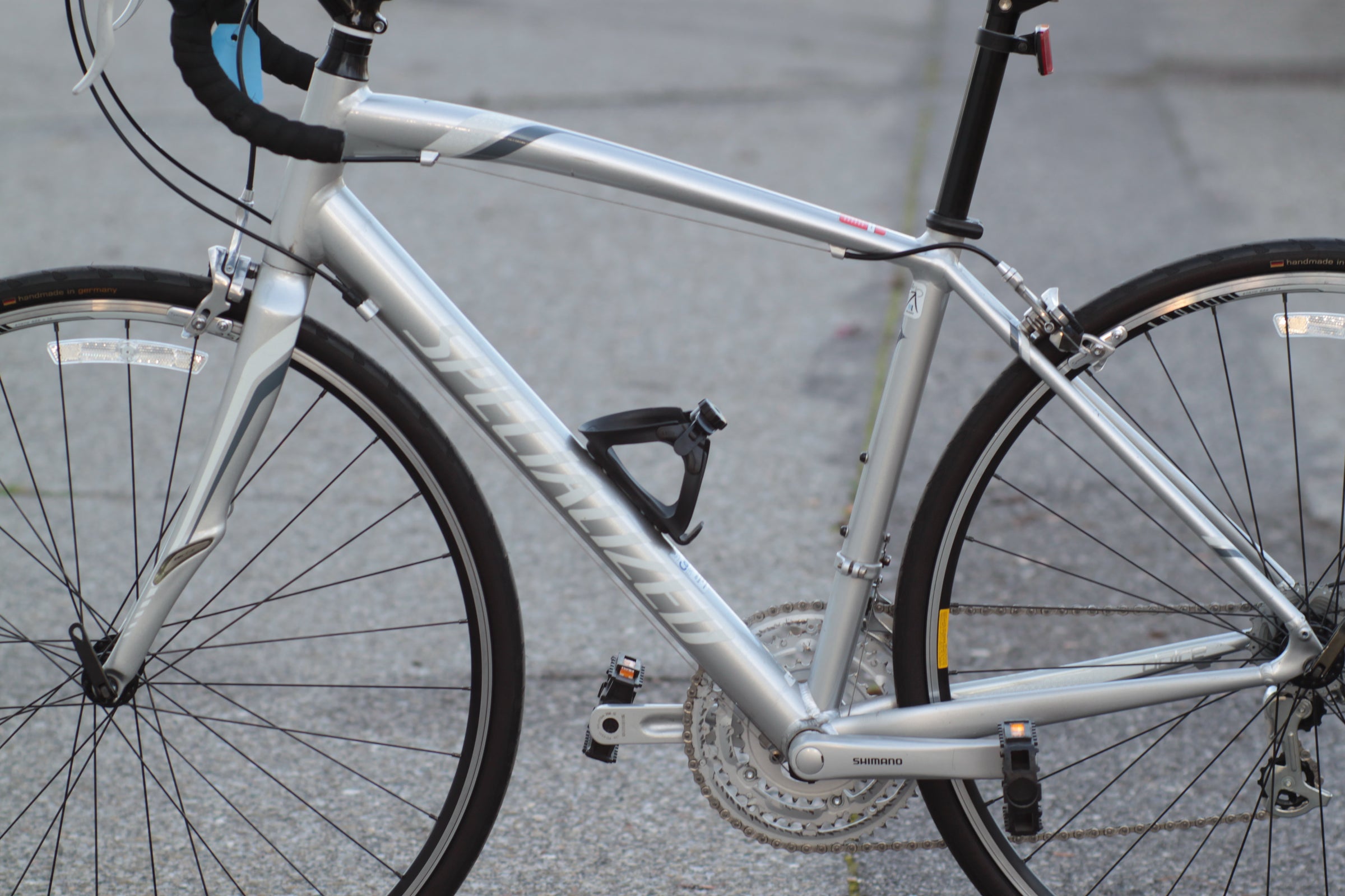 Specialized Dolce Women's Road Bike with FACT Carbon Fork WL