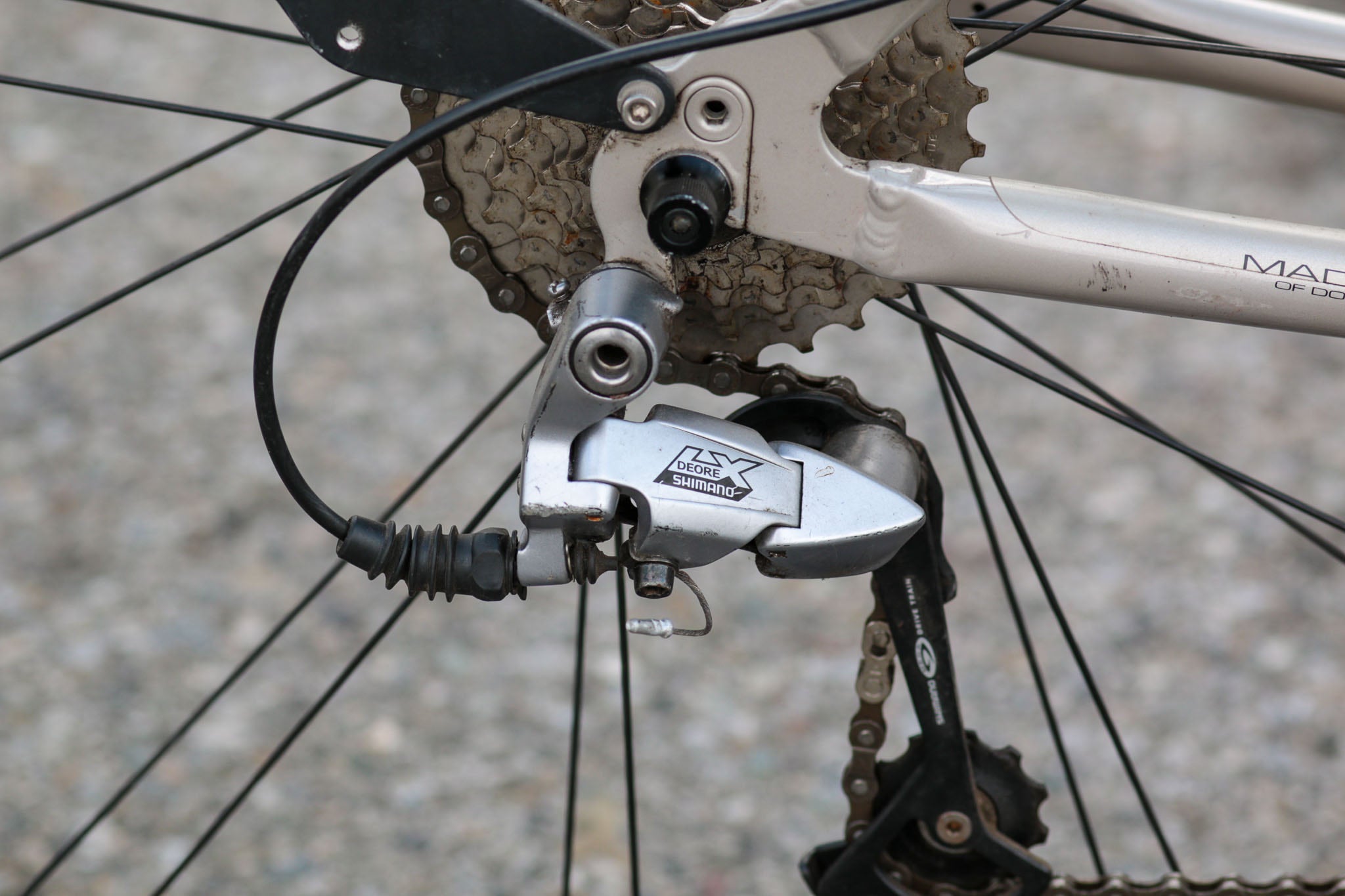 Trek 7500 FX Commuter / Hybrid Bike - Lightweight 17.5