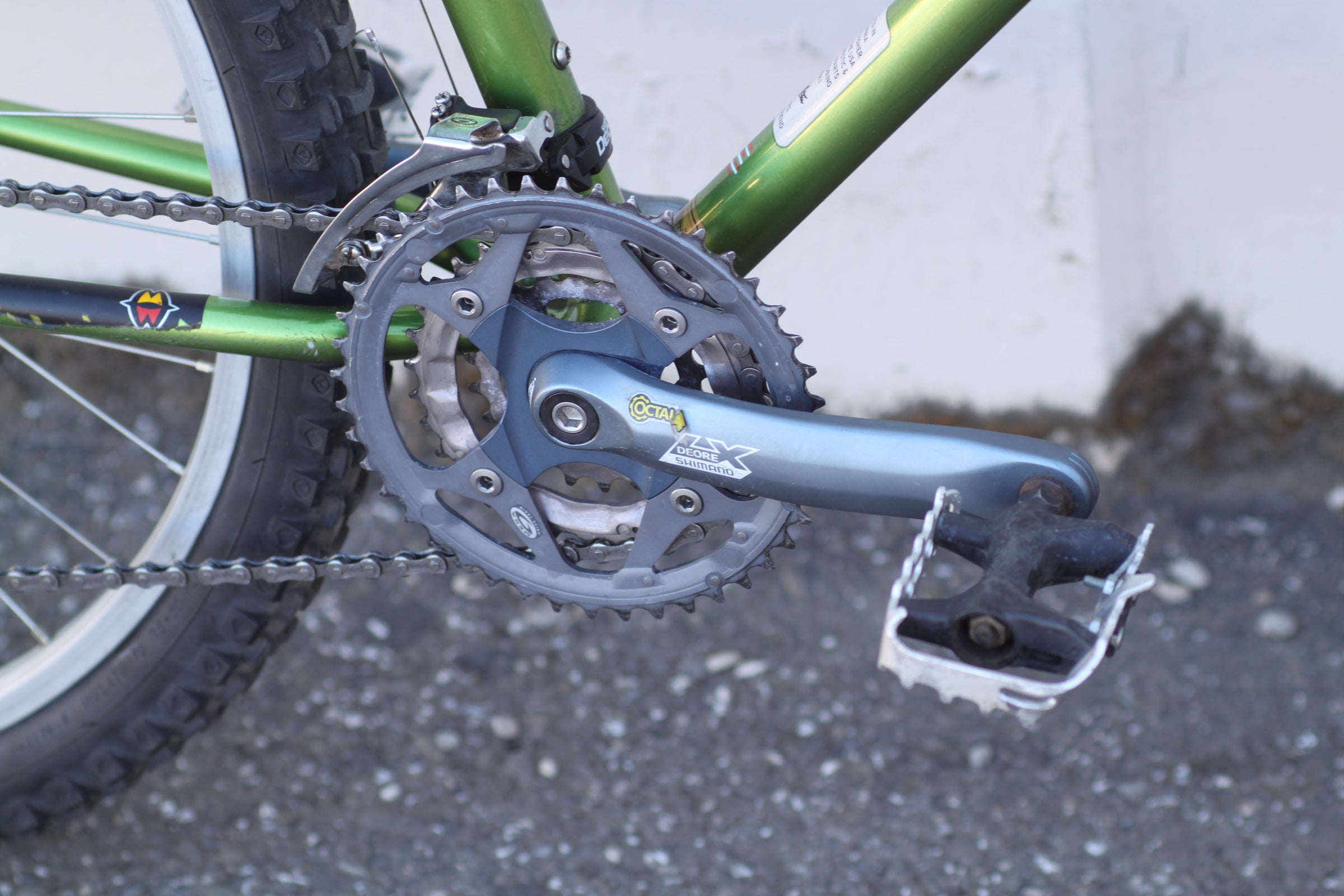 Gary Fisher Aquila Classic Steel MTB with New Front Tire green