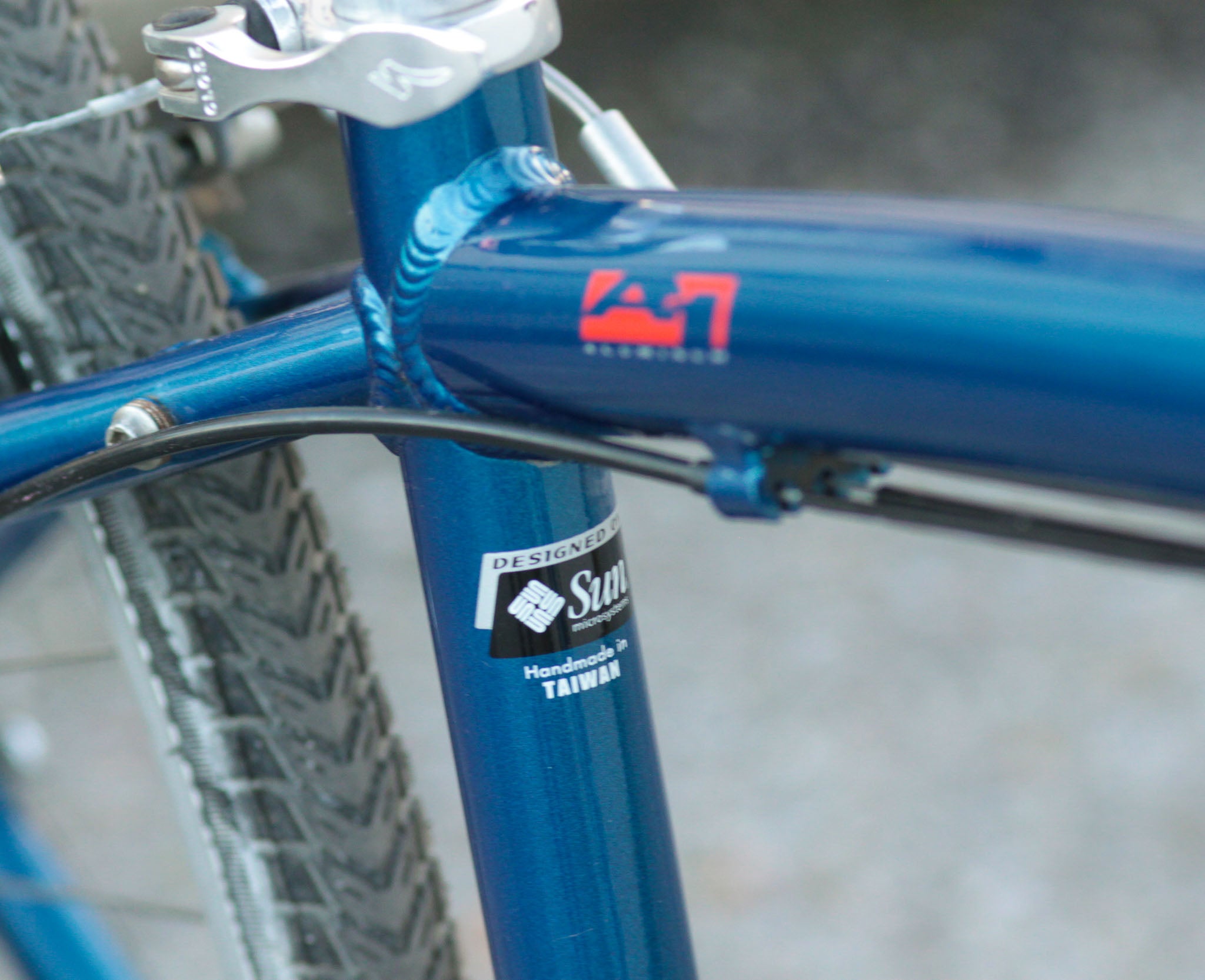 Specialized Crossroads Hybrid Commuter Bike 16