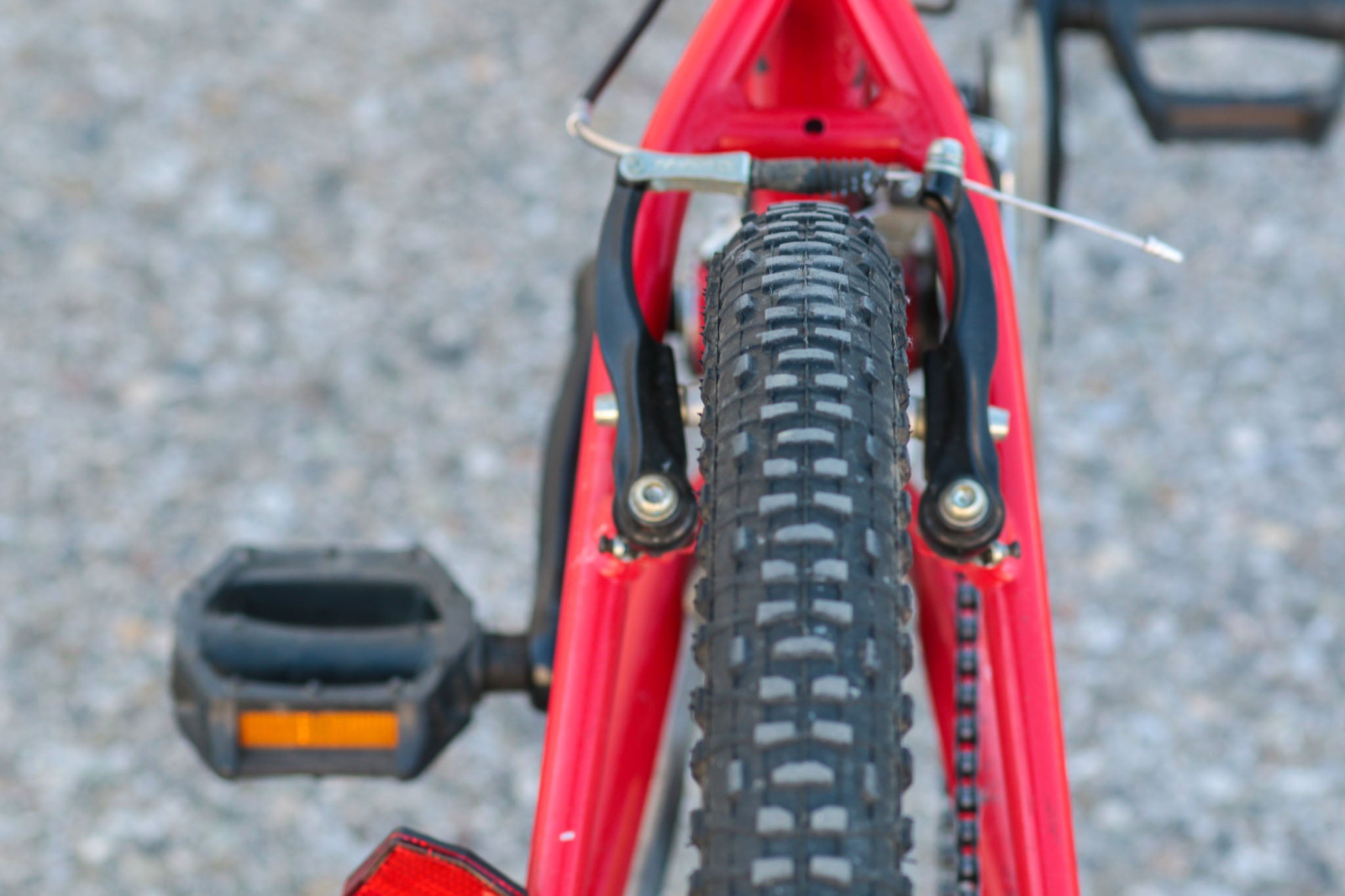 Specialized Hotrock 24 with RST Fork and 3x7 Shimano Drivetrain
