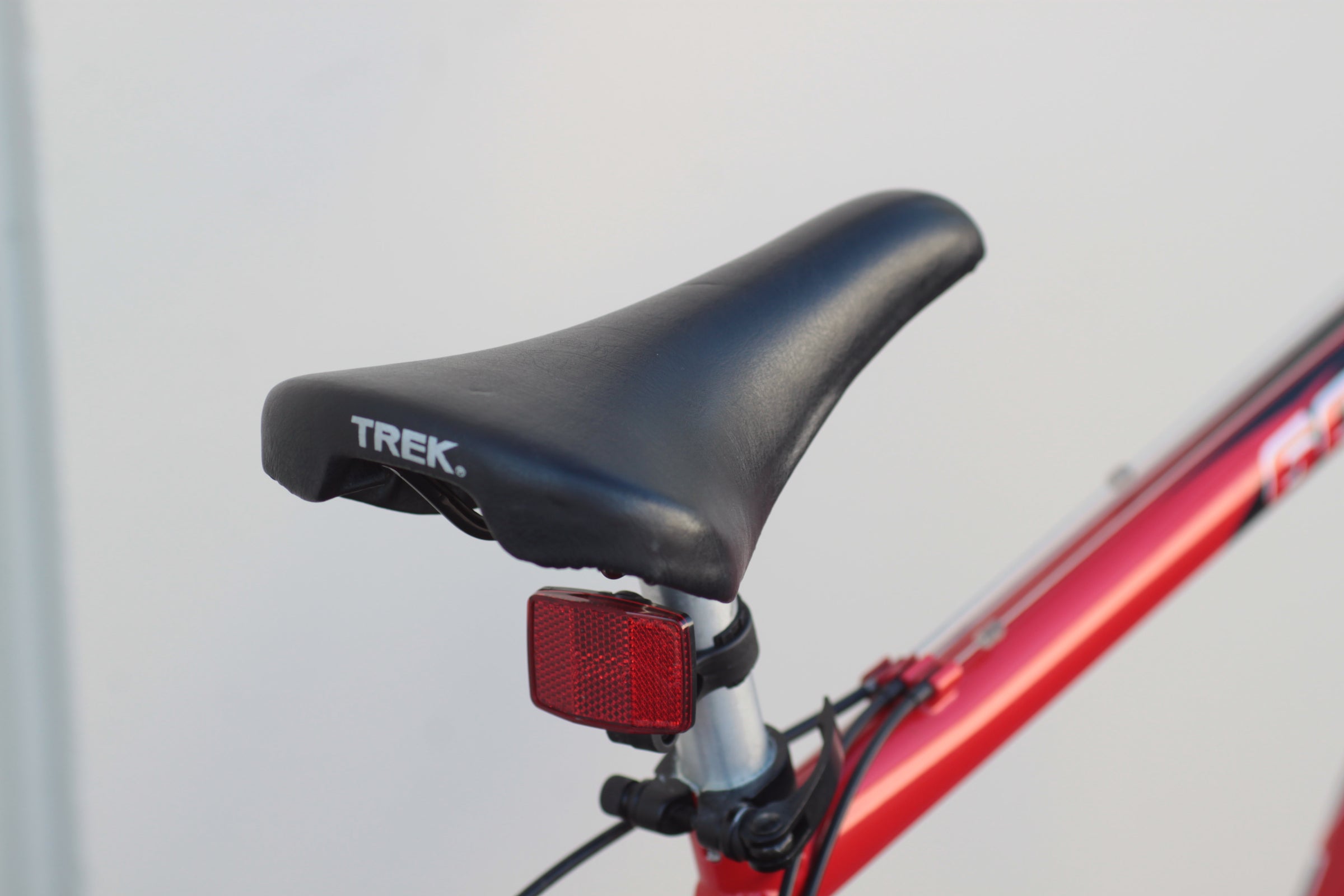 Trek 6000 Hardtail MTB with New Maxxis DTH Tires - 19.5