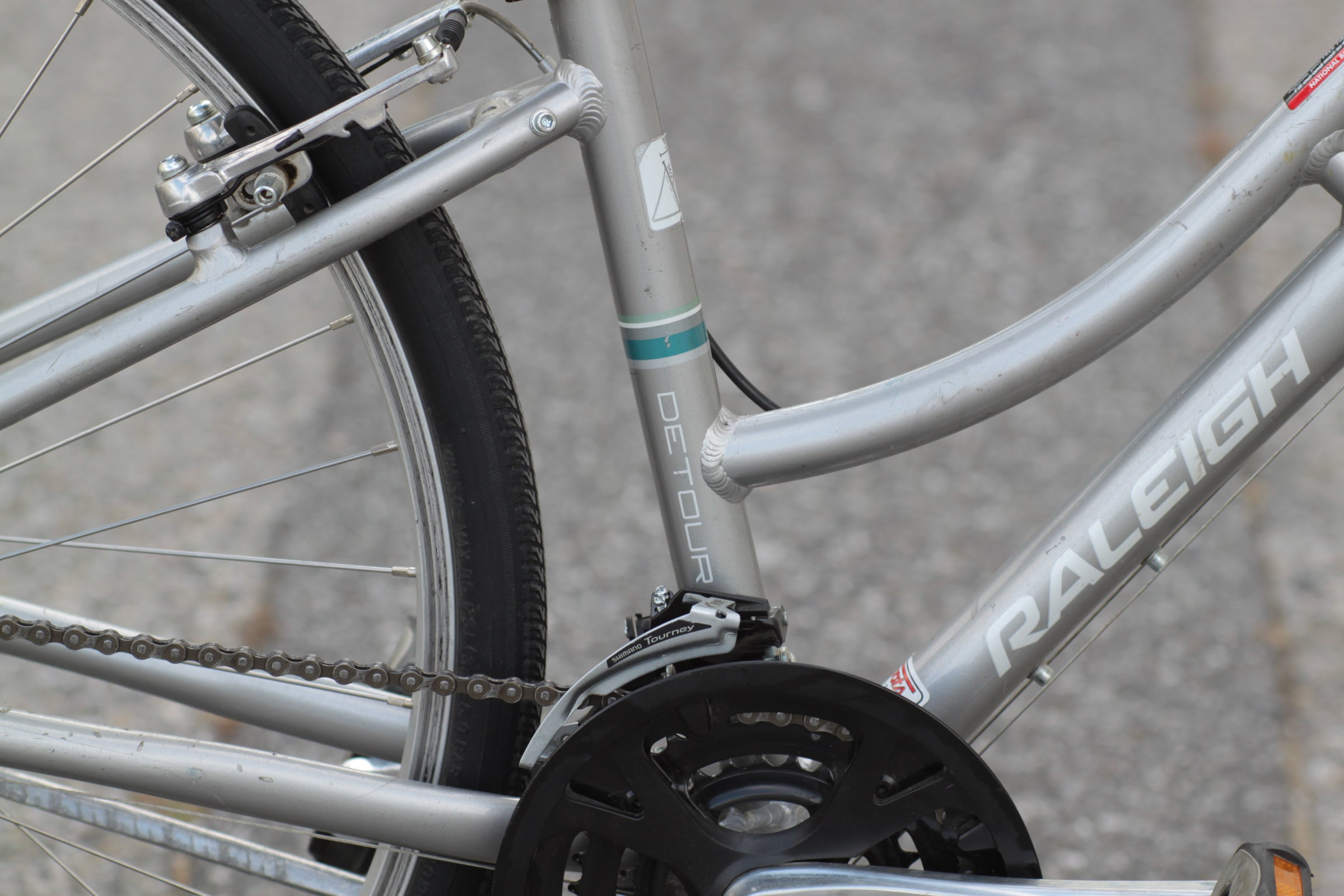 Raleigh Detour 3.5 W Step-Thru Commuter Hybrid Bike MD/16