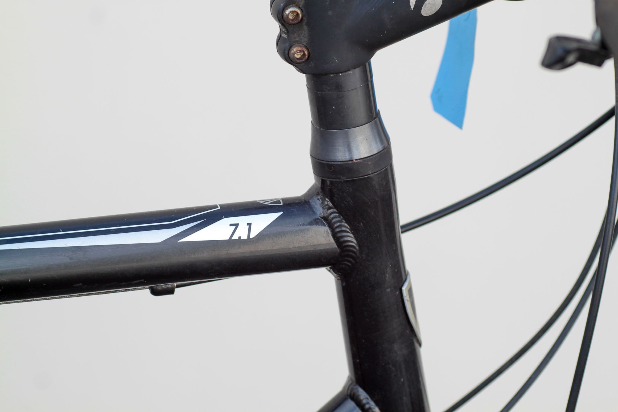Trek FX 7.1 Commuter Fitness Hybrid Bike with Shimano Drivetrain