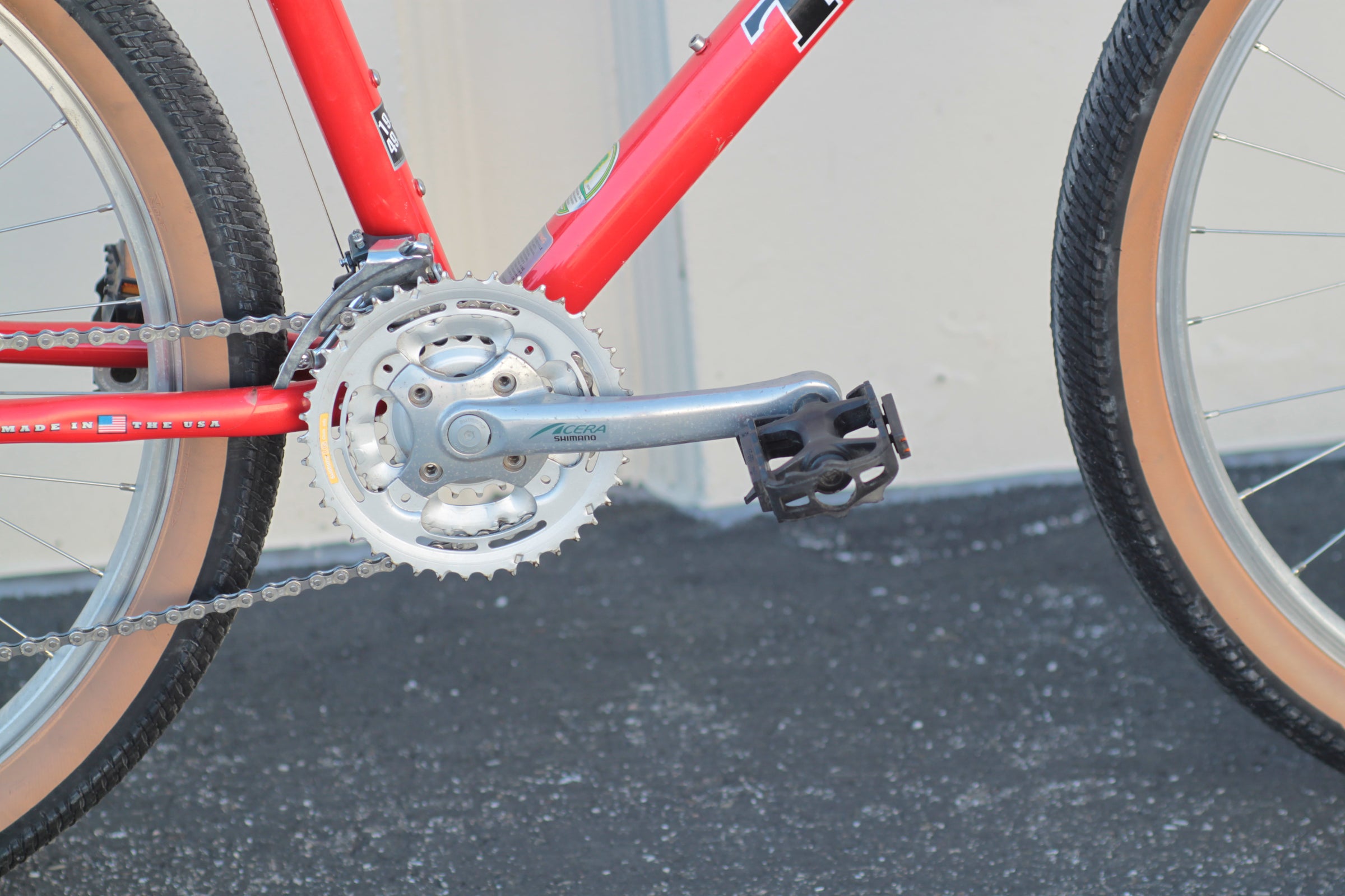 Trek 6000 Hardtail MTB with New Maxxis DTH Tires - 19.5
